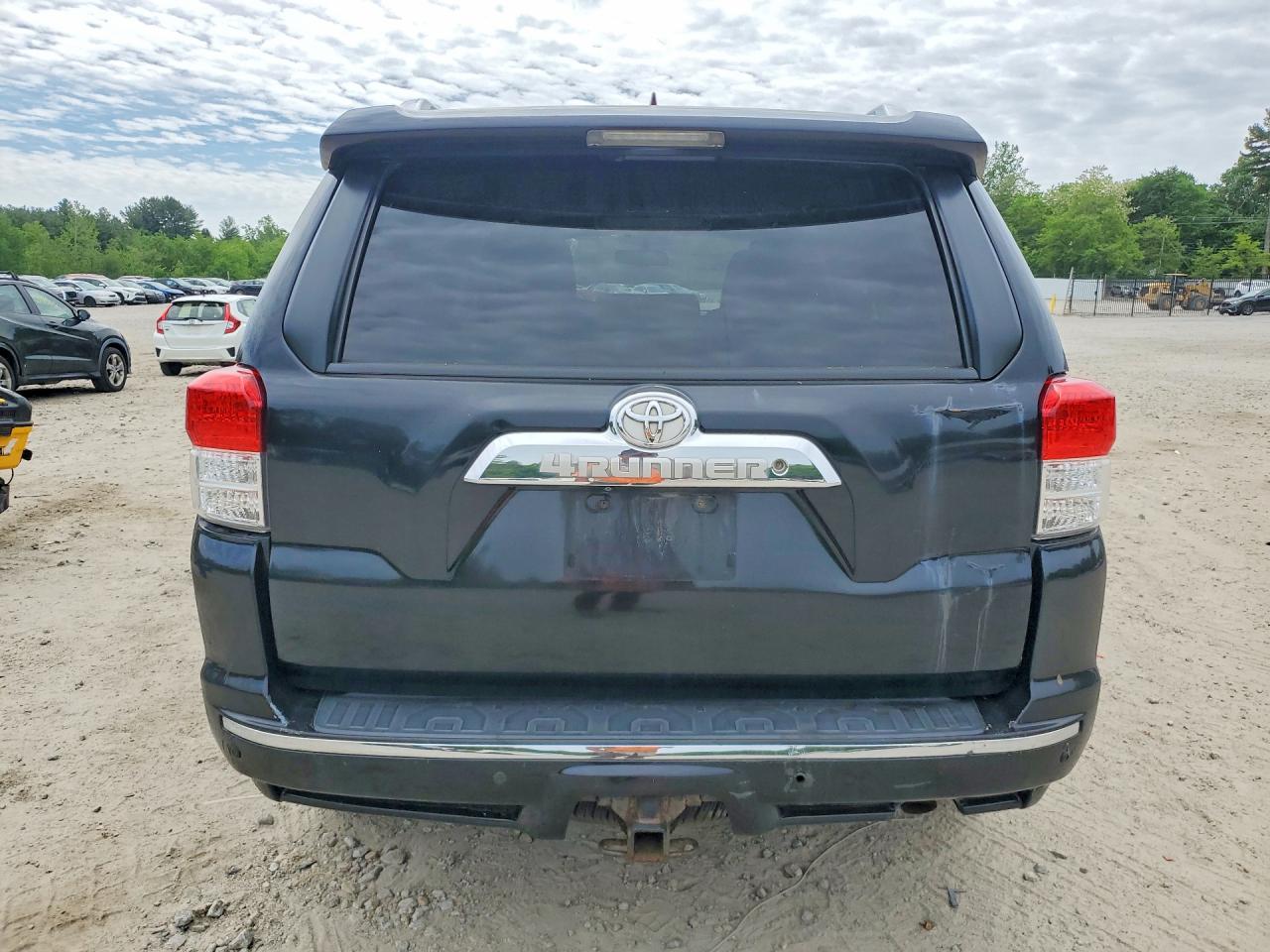 2011 Toyota 4runner Sr5 Черный vin: JTEBU5JRXB5074664