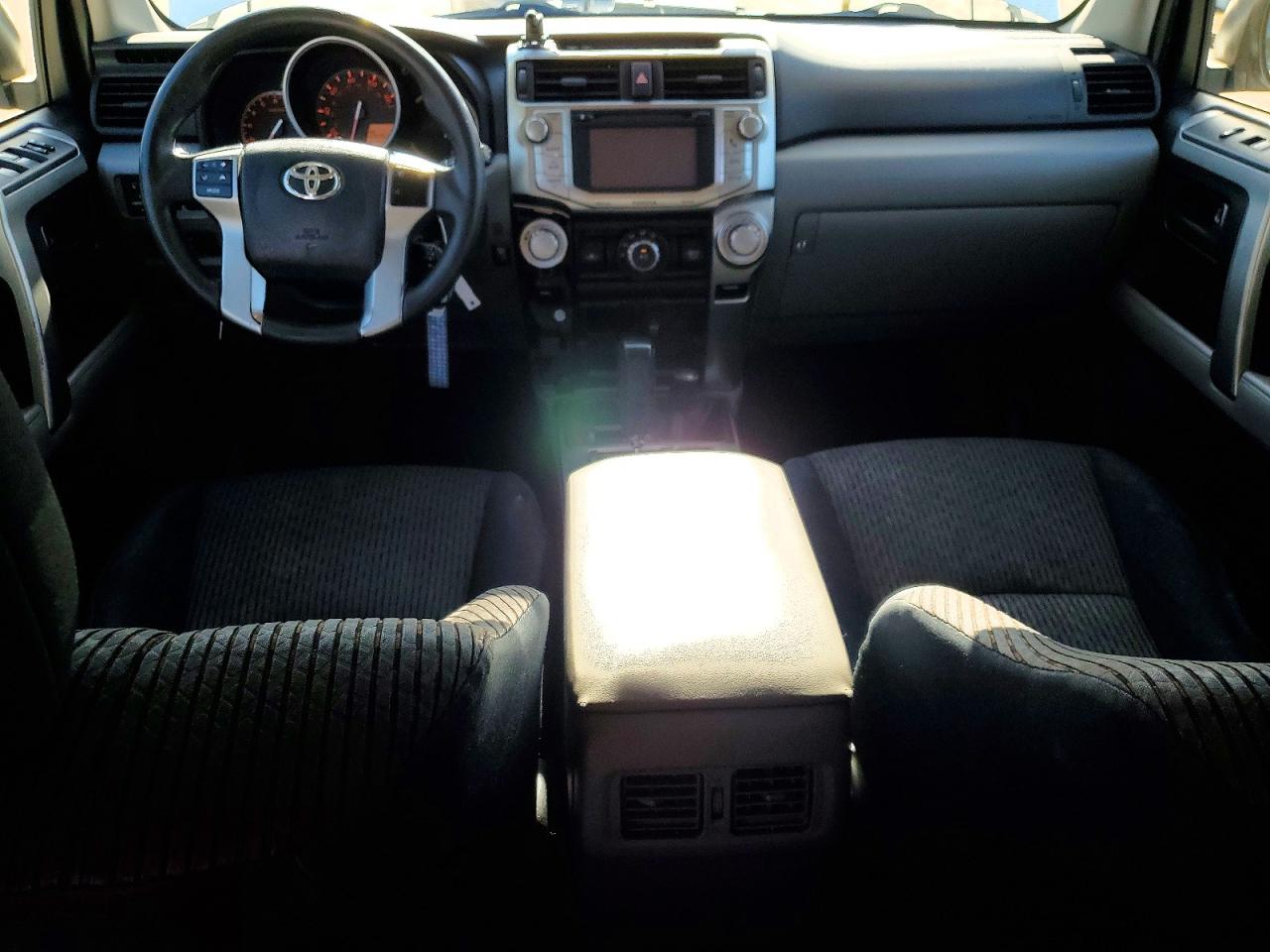 2012 Toyota 4runner Sr5 Cream vin: JTEBU5JRXC5091353