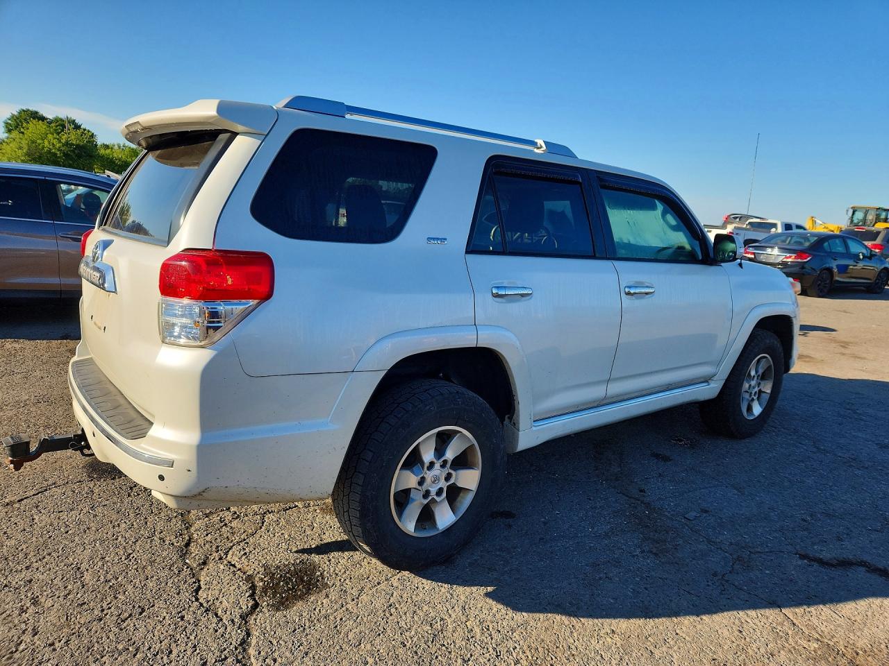 2012 Toyota 4runner Sr5 White vin: JTEBU5JRXC5096312