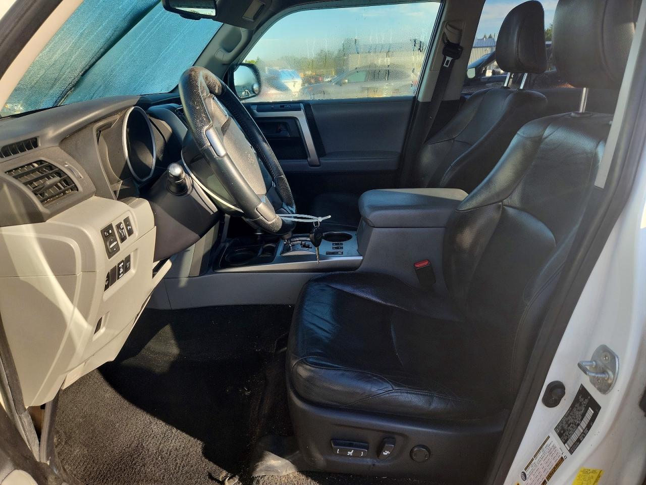 2012 Toyota 4runner Sr5 White vin: JTEBU5JRXC5096312