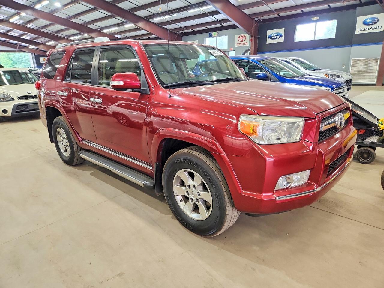 2012 Toyota 4runner Srs Burgundy vin: JTEBU5JRXC5110127