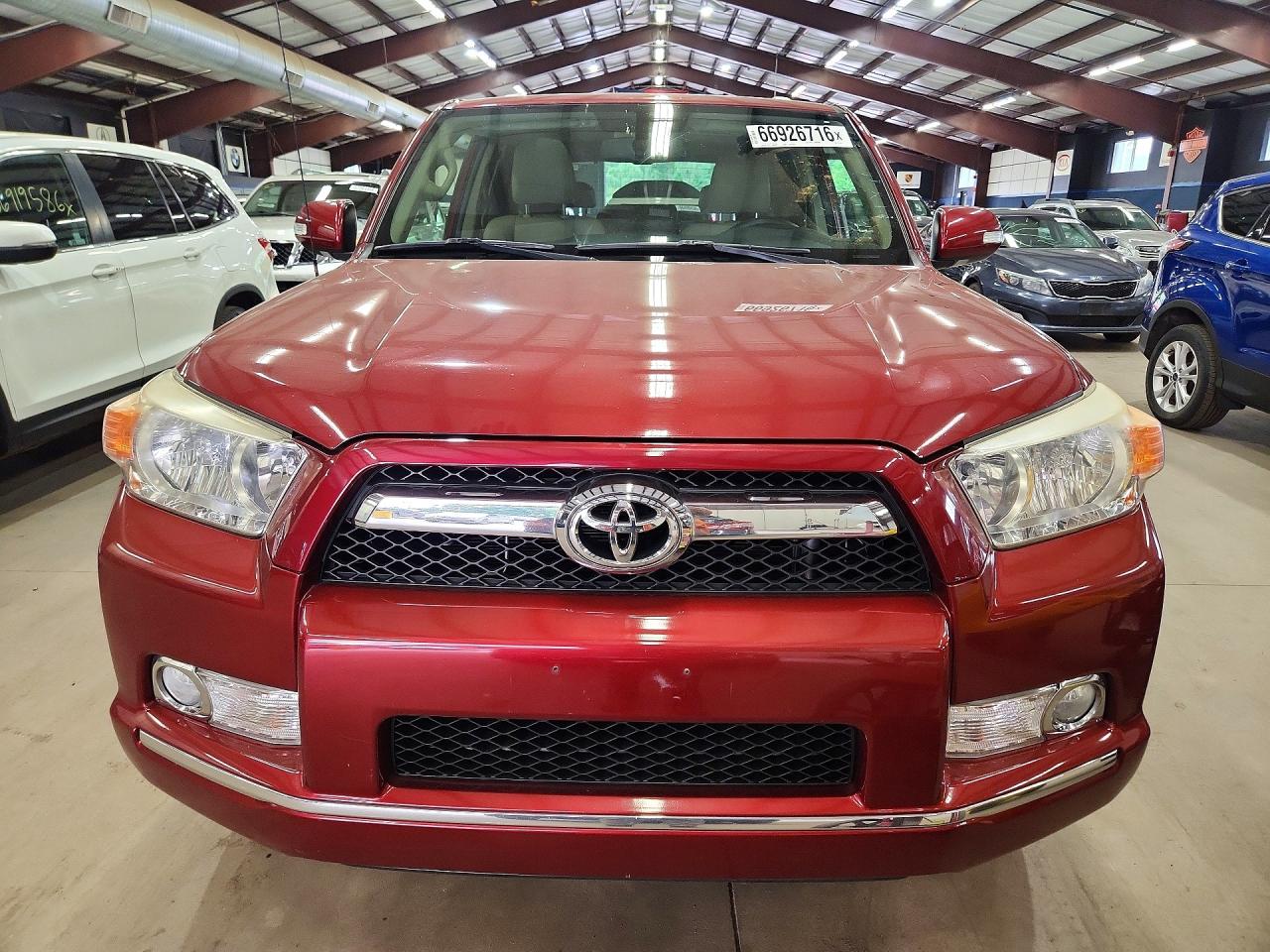 2012 Toyota 4runner Srs Burgundy vin: JTEBU5JRXC5110127