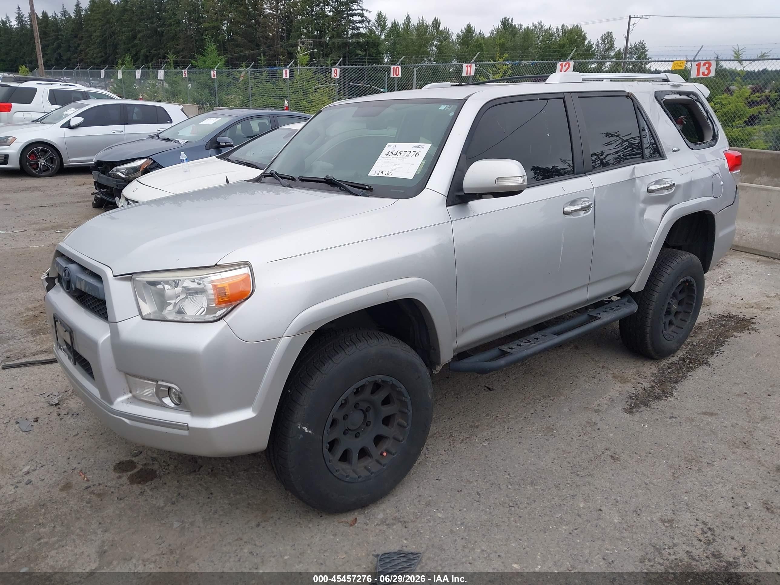 2013 Toyota 4runner Sr5 Silver vin: JTEBU5JRXD5119041