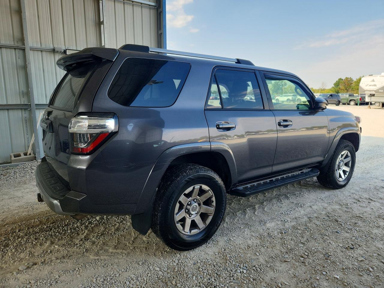 2015 Toyota 4runner Trail Gray vin: JTEBU5JRXF5220972