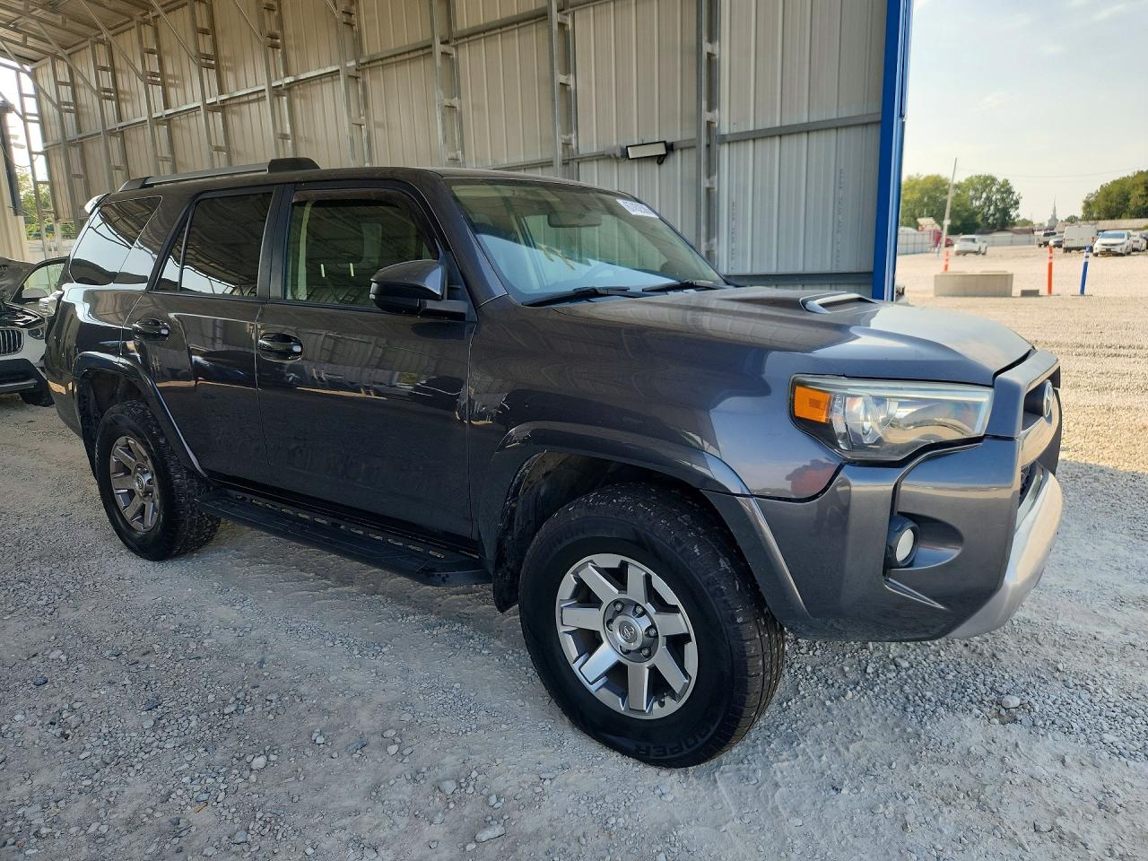 2015 Toyota 4runner Trail Gray vin: JTEBU5JRXF5220972
