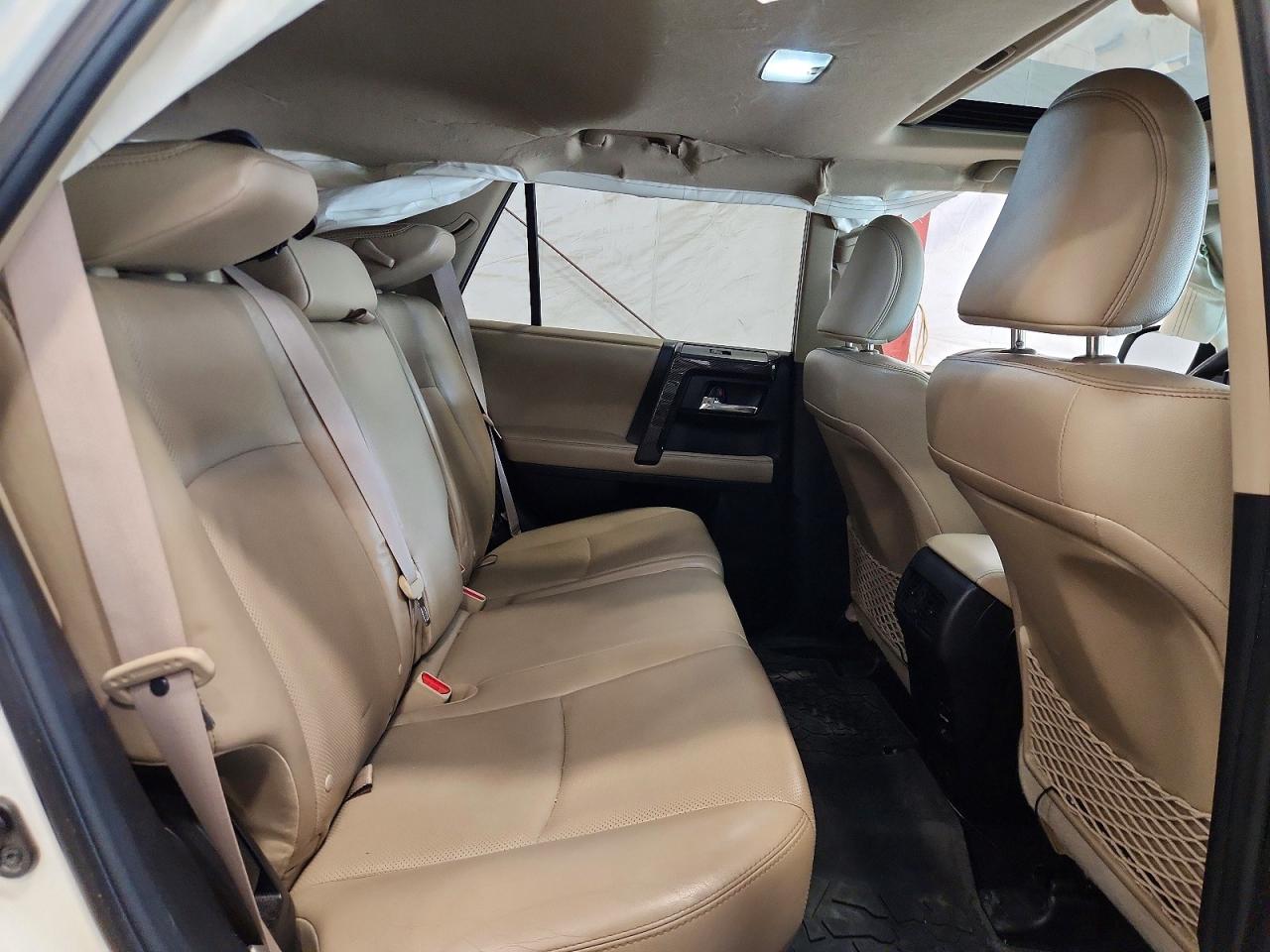 2015 Toyota 4runner White vin: JTEBU5JRXF5225041