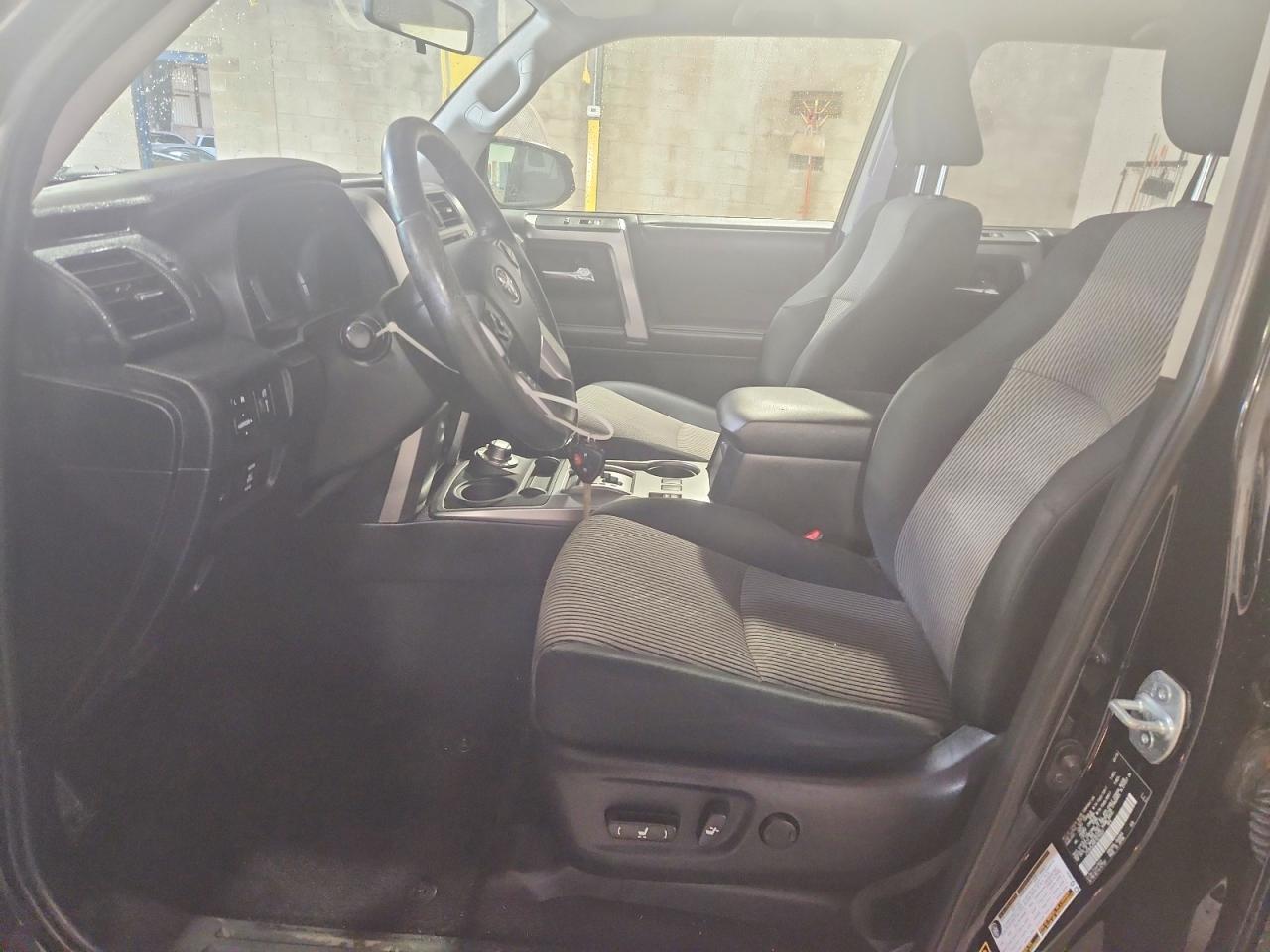 2015 Toyota 4runner Sr5 Black vin: JTEBU5JRXF5275437