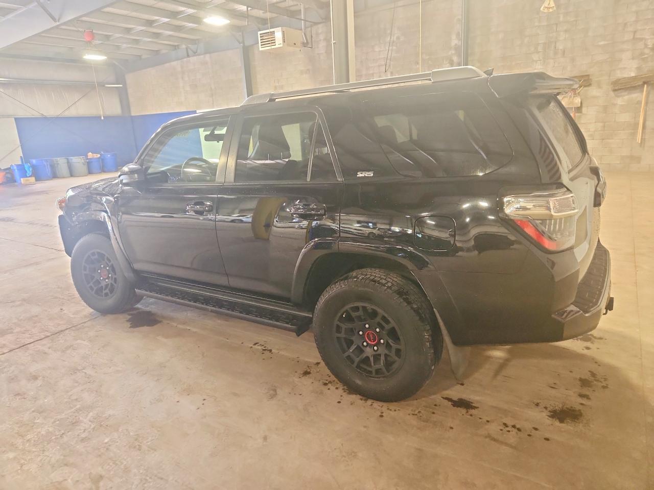 2015 Toyota 4runner Sr5 Black vin: JTEBU5JRXF5275437
