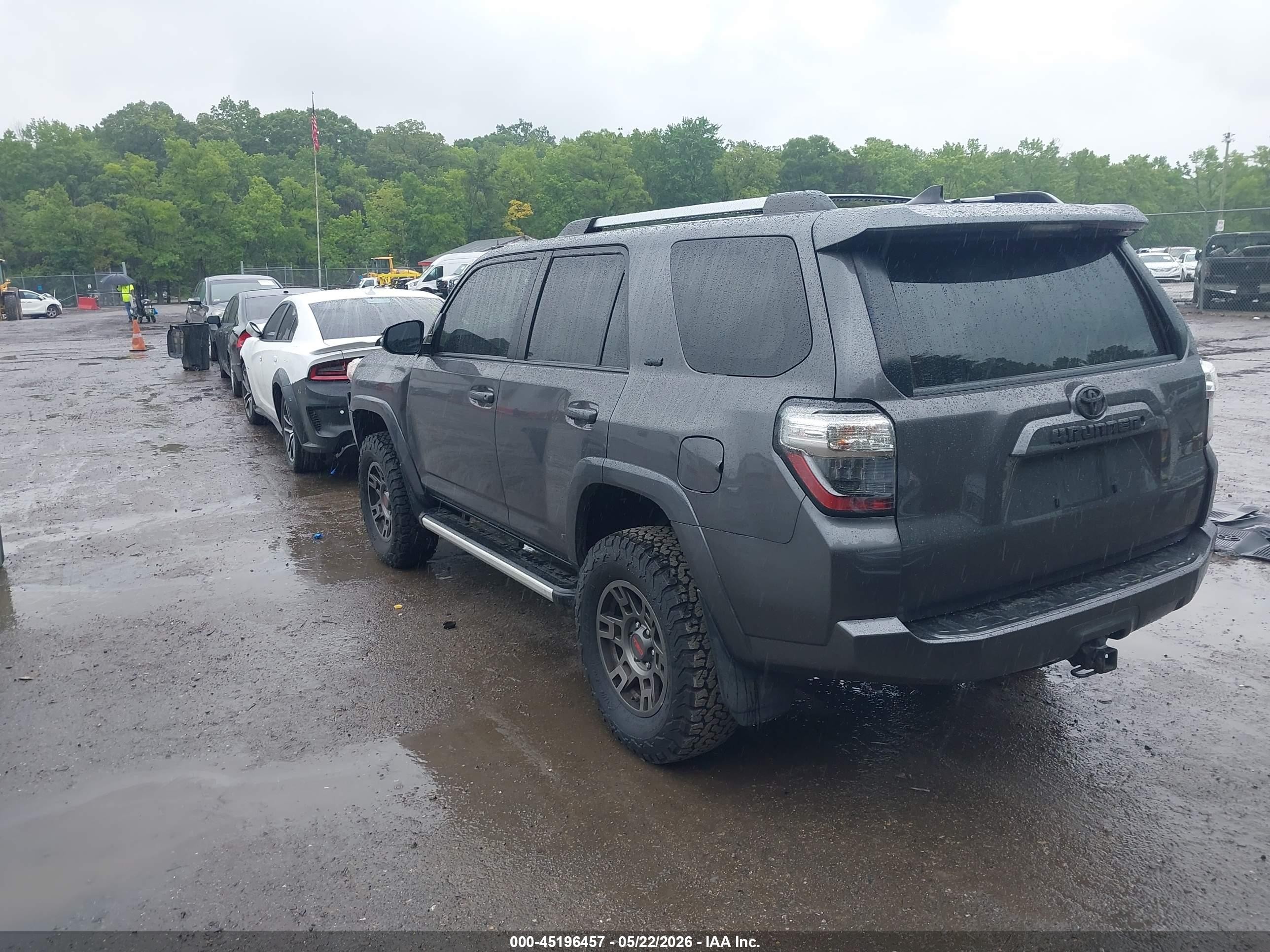 2019 Toyota 4runner Sr5 Premium Gray vin: JTEBU5JRXK5736792