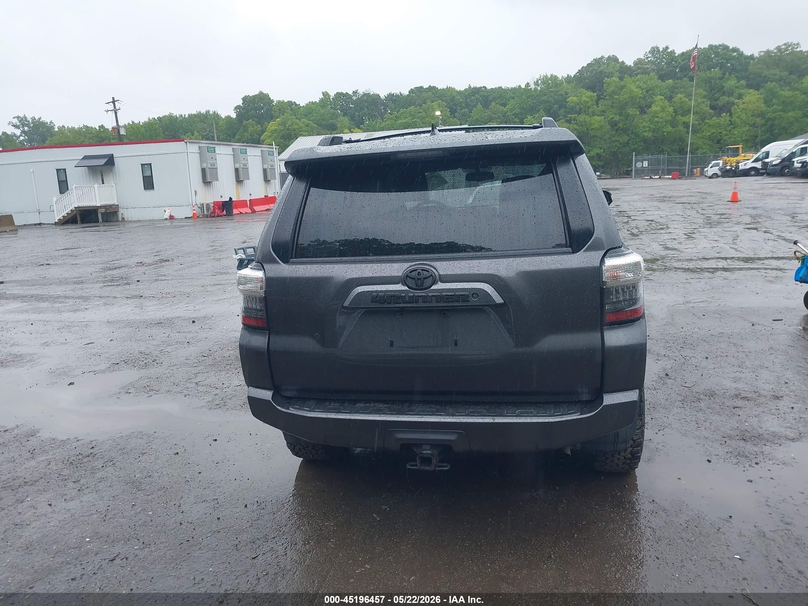 2019 Toyota 4runner Sr5 Premium Gray vin: JTEBU5JRXK5736792