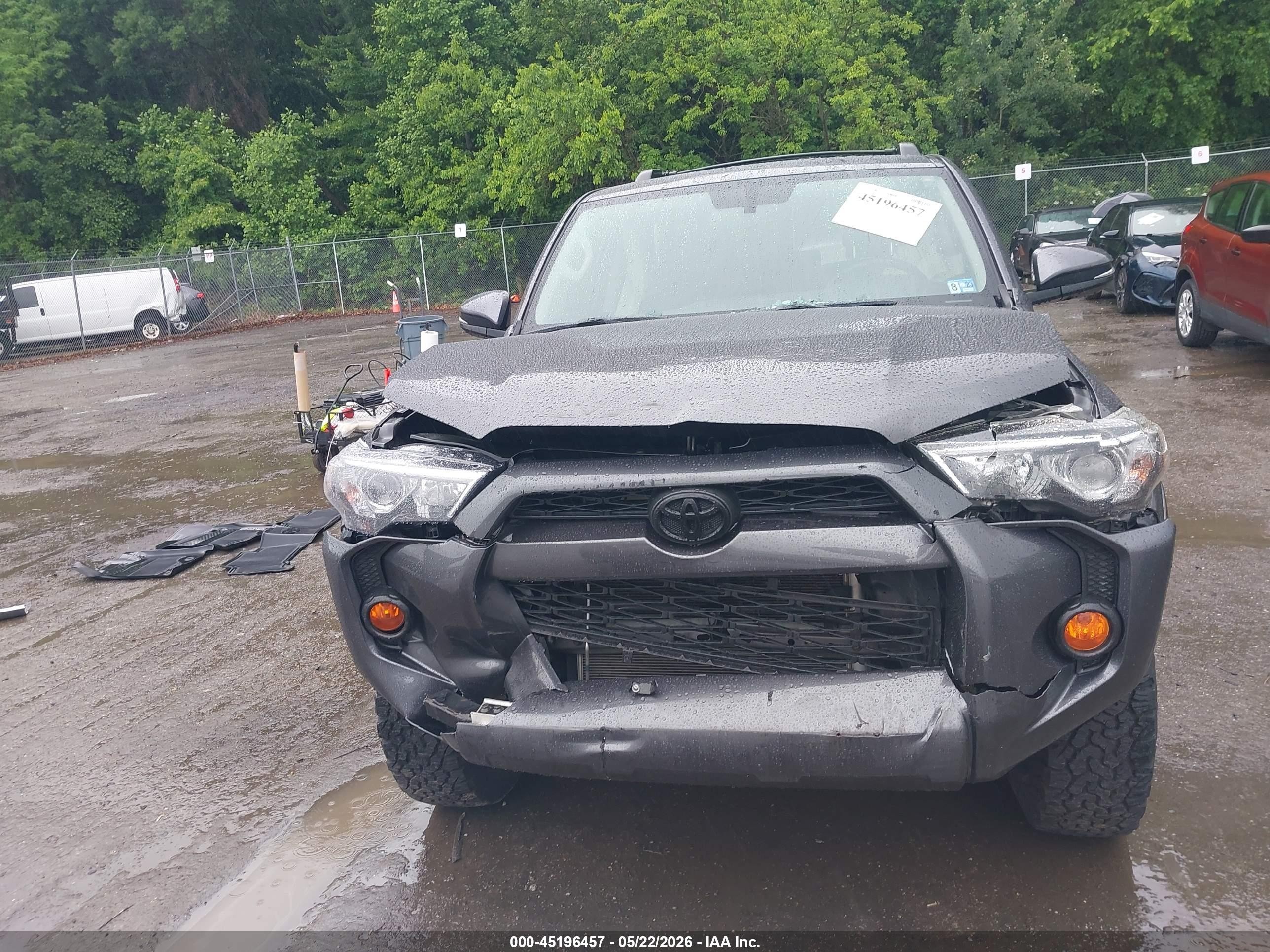 2019 Toyota 4runner Sr5 Premium Gray vin: JTEBU5JRXK5736792