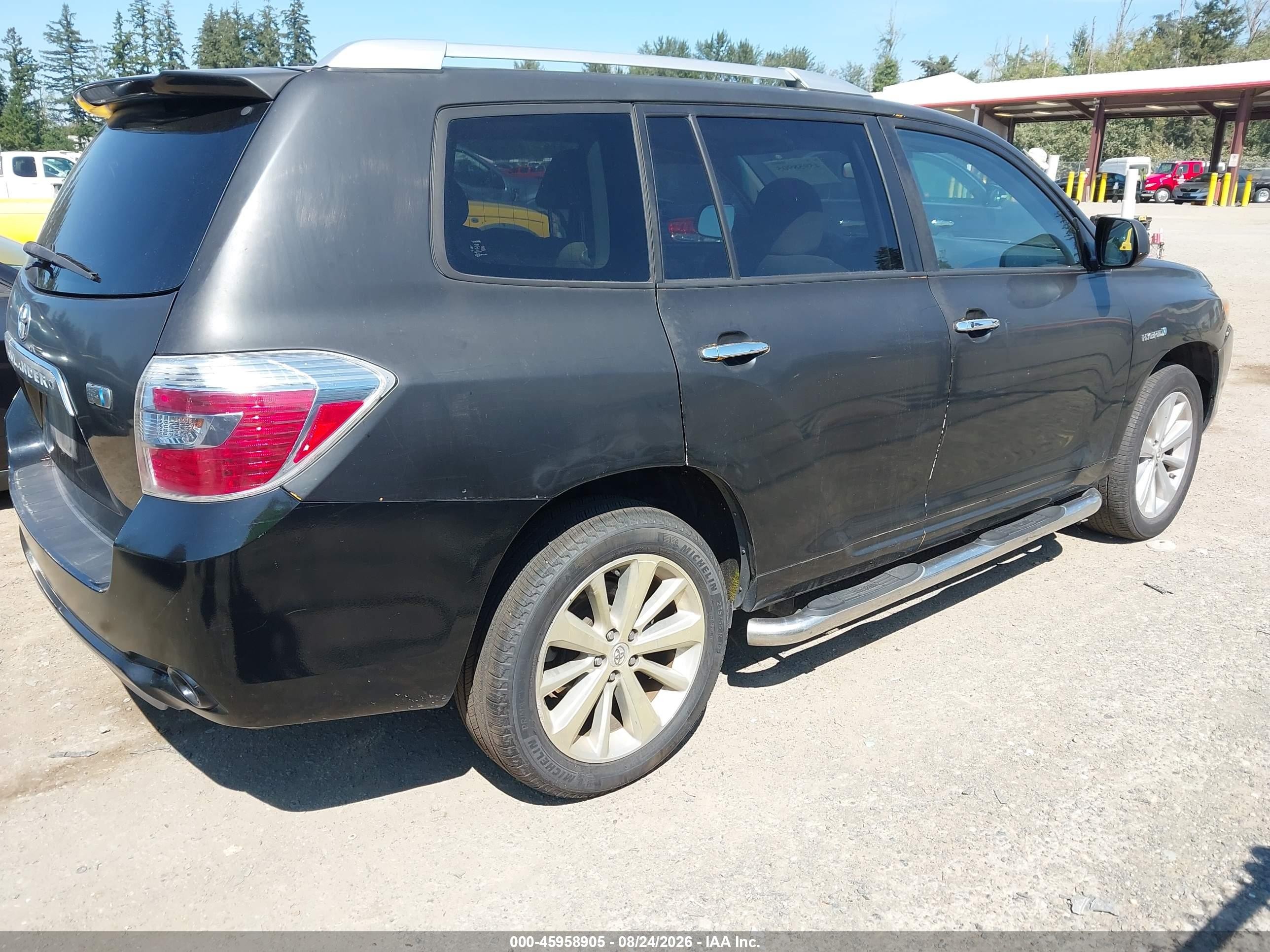 2010 Toyota Highlander Hybrid Base V6 Black vin: JTEBW3EH2A2046406