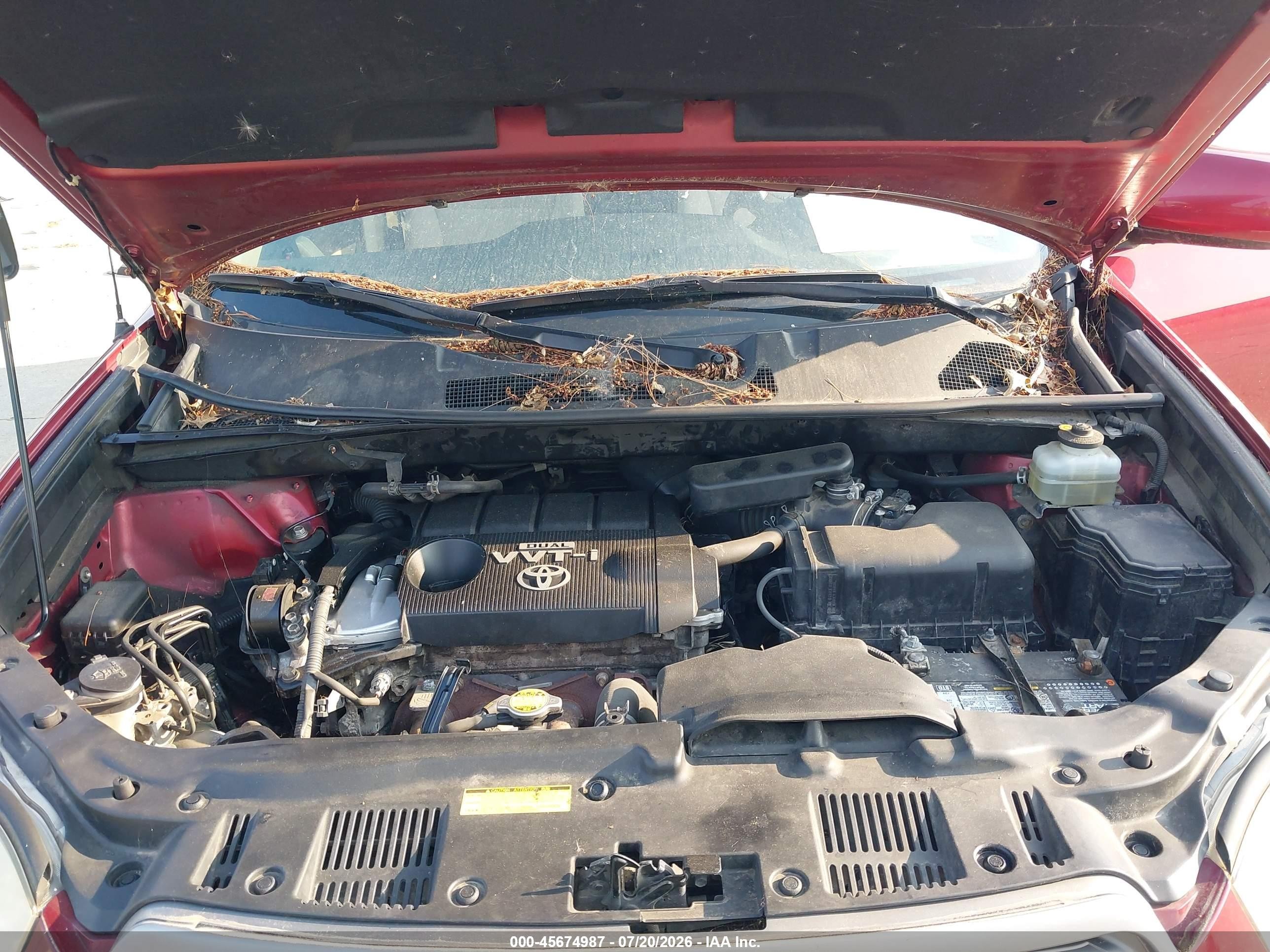 2009 Toyota Highlander   Red vin: JTEDA41A092004799