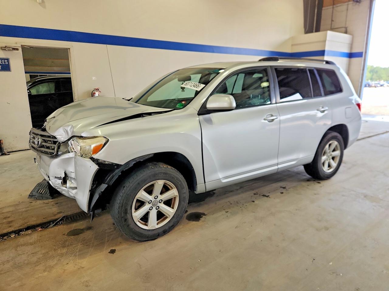 2009 Toyota Highlander Base Gray vin: JTEDA41A192000888