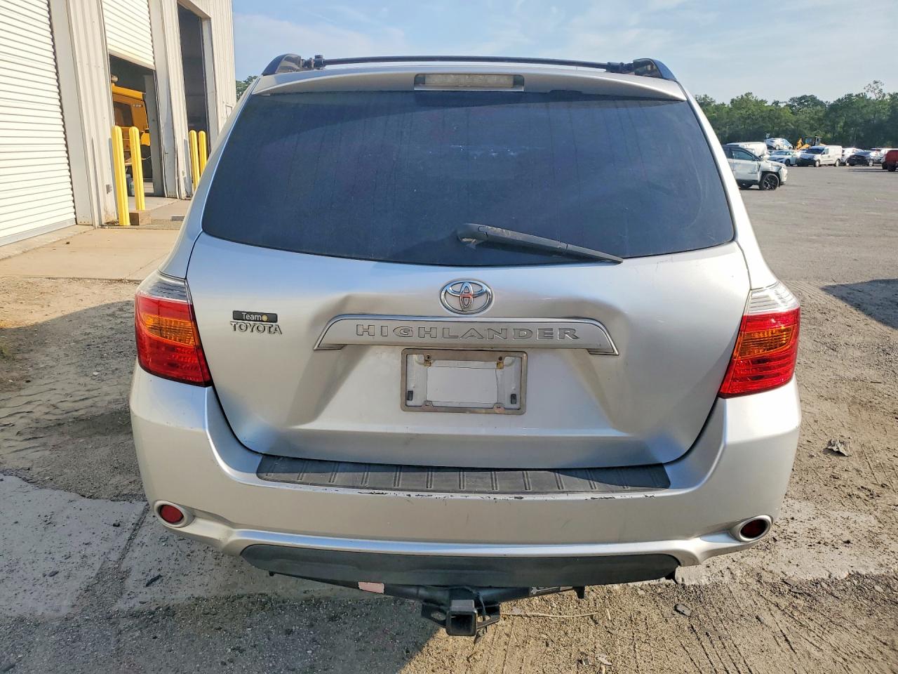 2009 Toyota Highlander Silver vin: JTEDA41A192006660