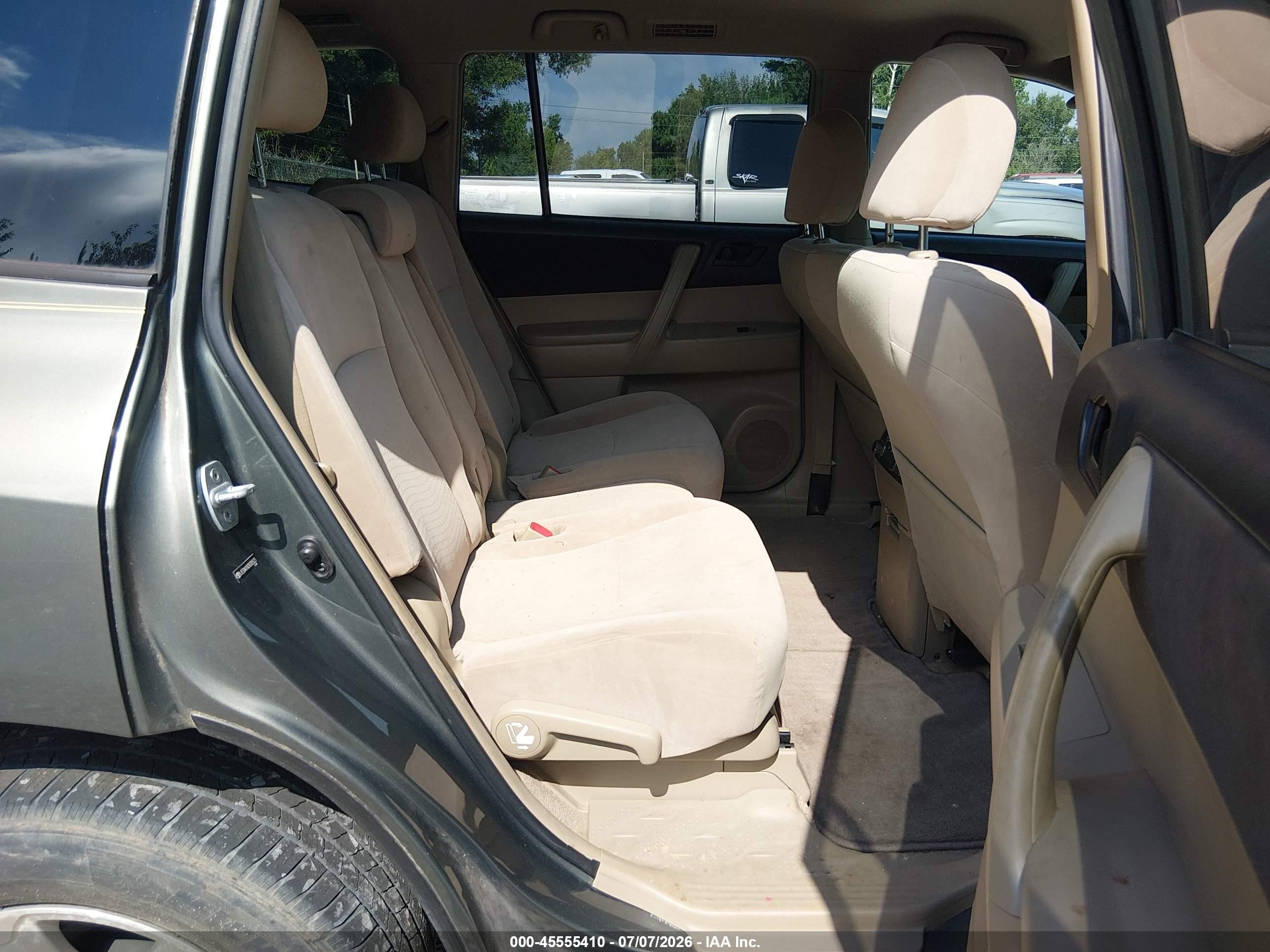 2009 Toyota Highlander   Green vin: JTEDA41A392005025