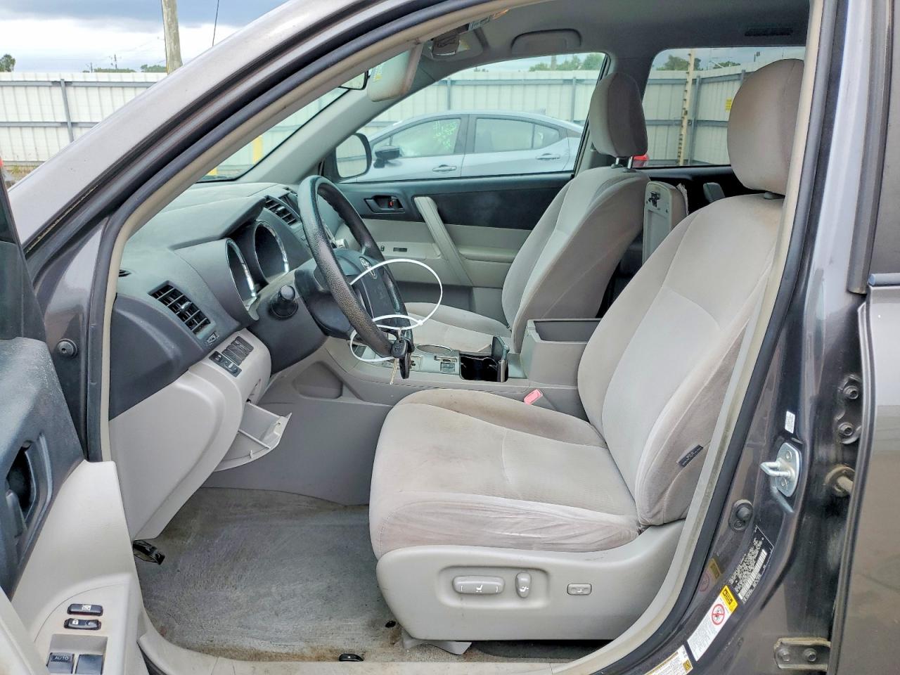 2009 Toyota Highlander ** R & D * Cln Title ** Gray vin: JTEDA41A492006328