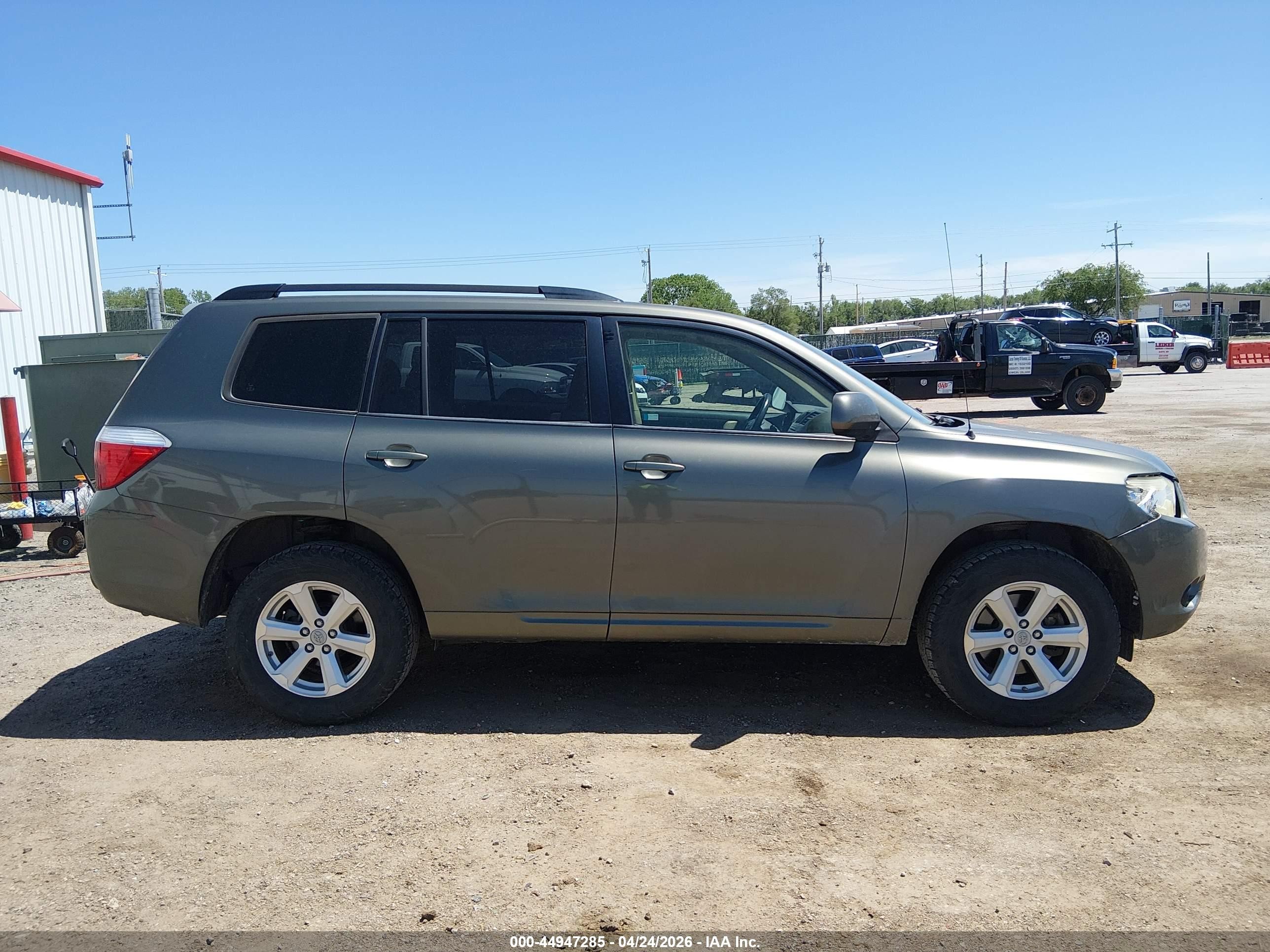 2009 Toyota Highlander   Gray vin: JTEDA41A592007889