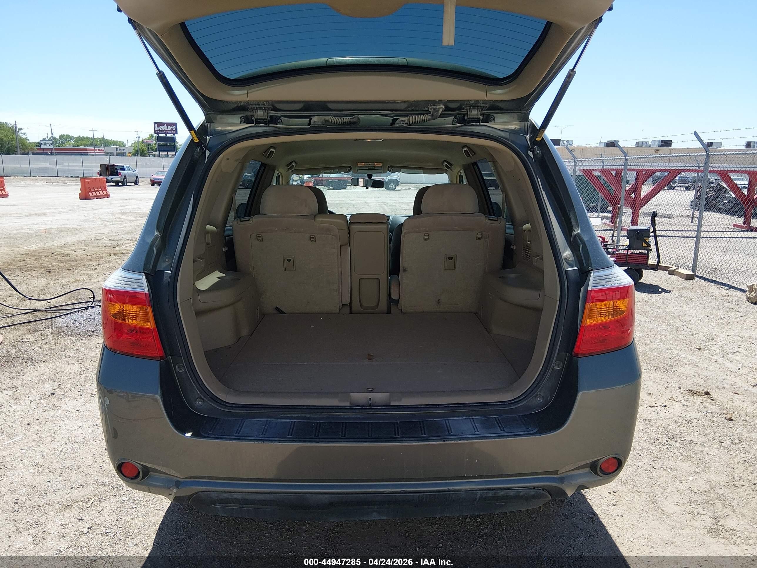 2009 Toyota Highlander   Gray vin: JTEDA41A592007889