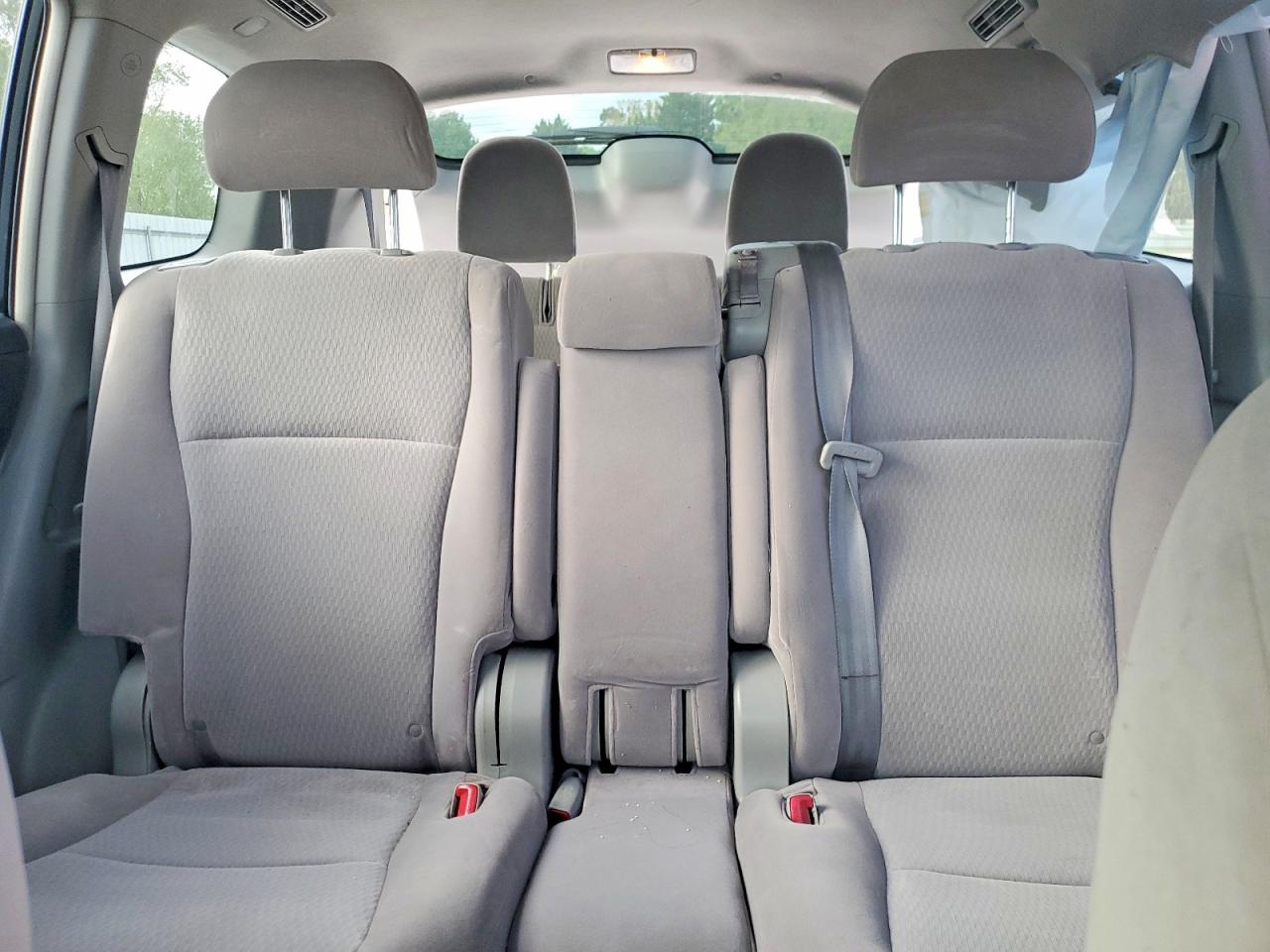 2009 Toyota Highlander Base White vin: JTEDA41AX92000260
