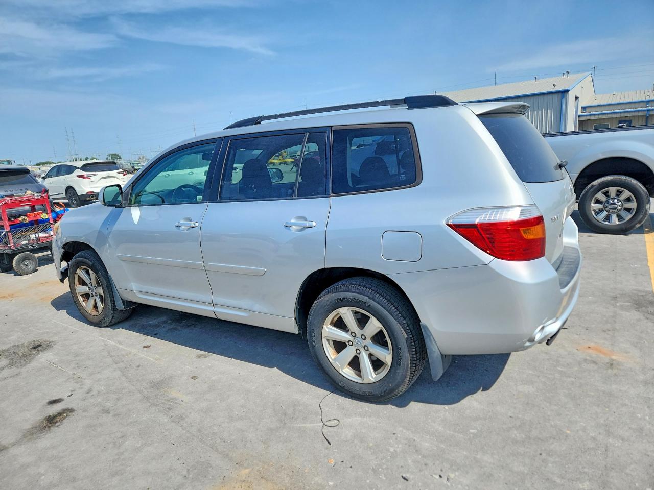 2009 Toyota Highlander Base Silver vin: JTEDA41AX92001926