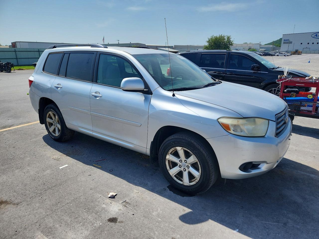 2009 Toyota Highlander Base Silver vin: JTEDA41AX92001926