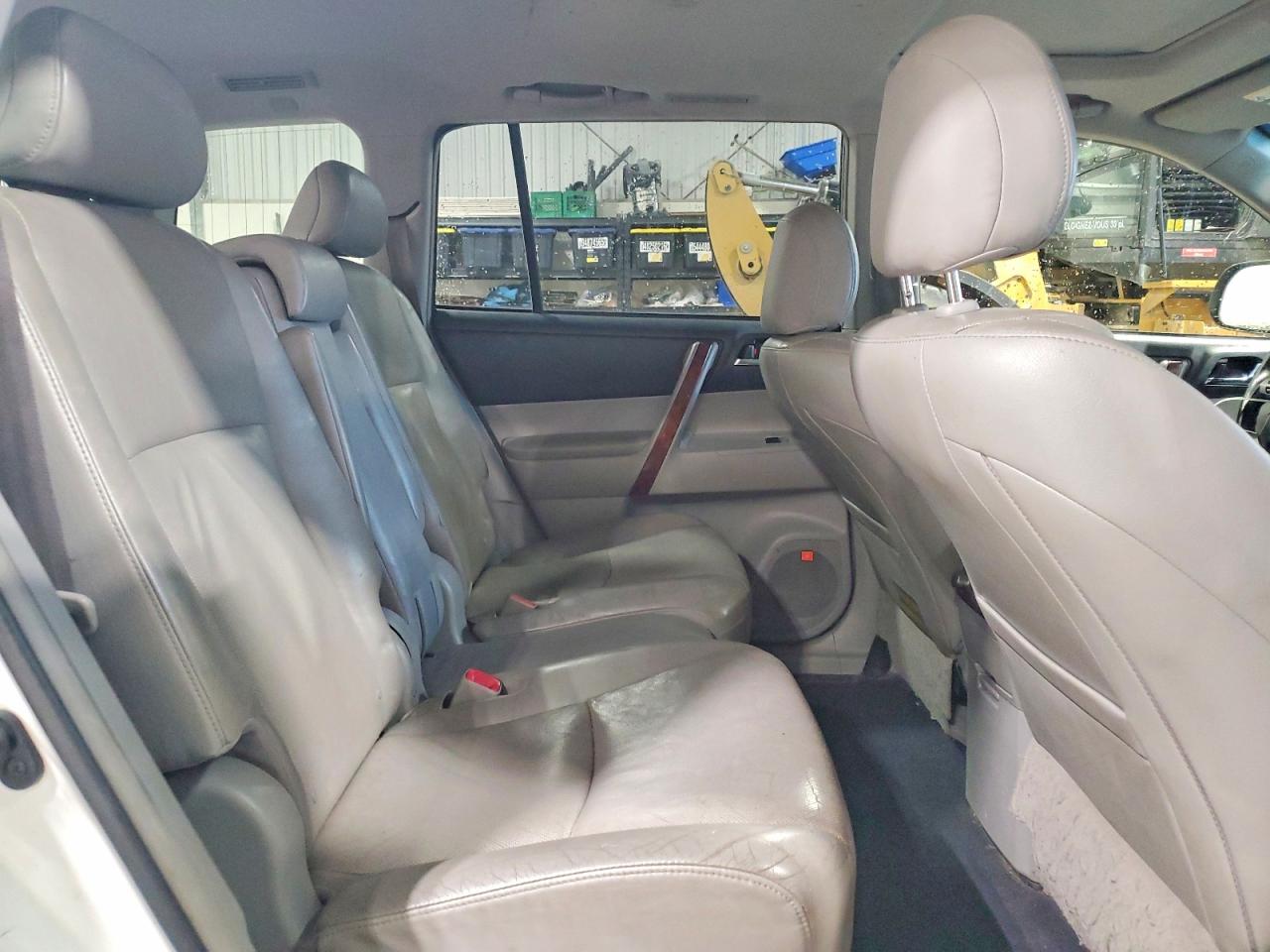 2012 Toyota Highlander Hybrid Limited White vin: JTEDC3EH0C2010749