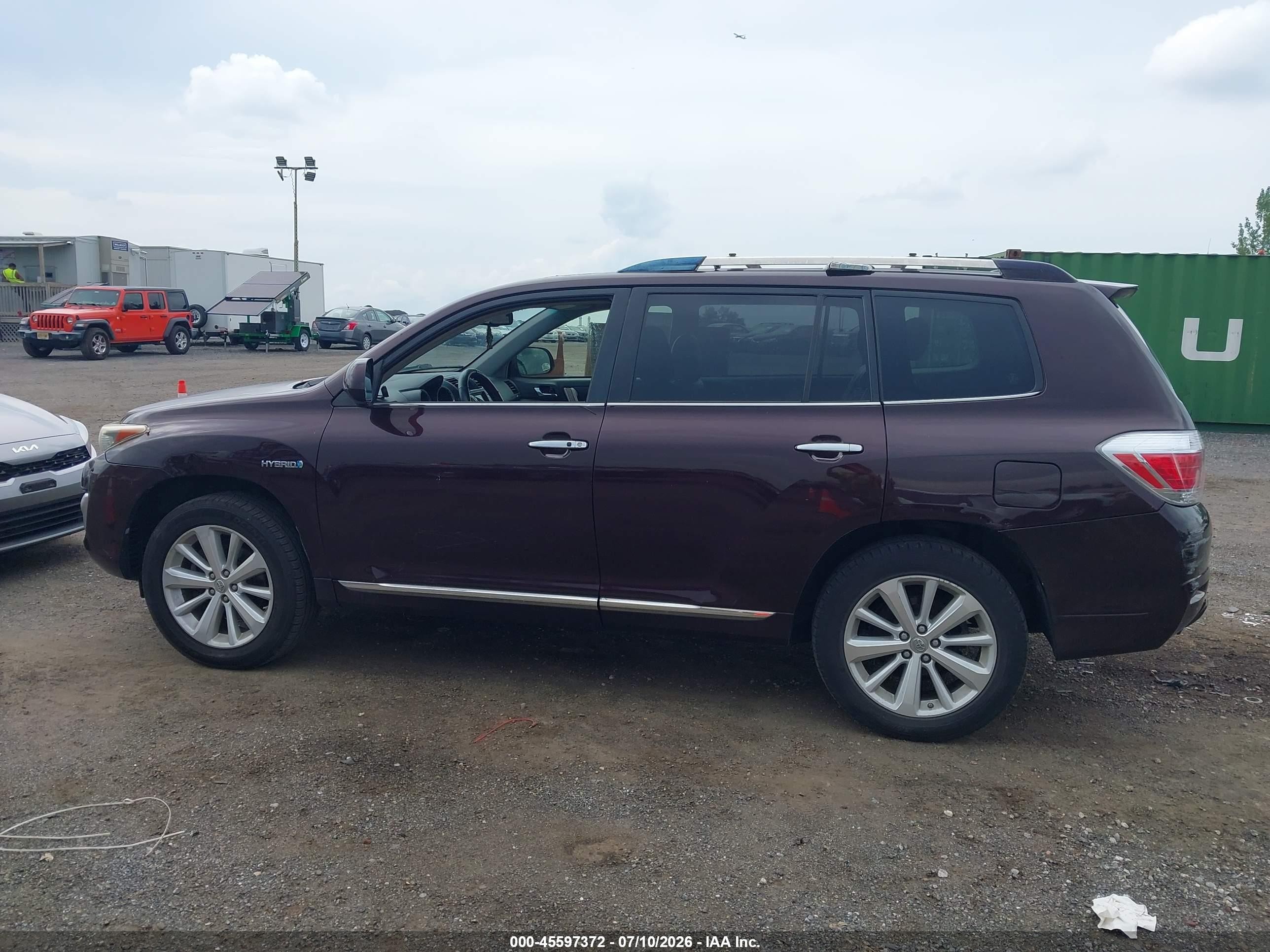 2012 Toyota Highlander Hybrid Limited V6 Purple vin: JTEDC3EH1C2009223