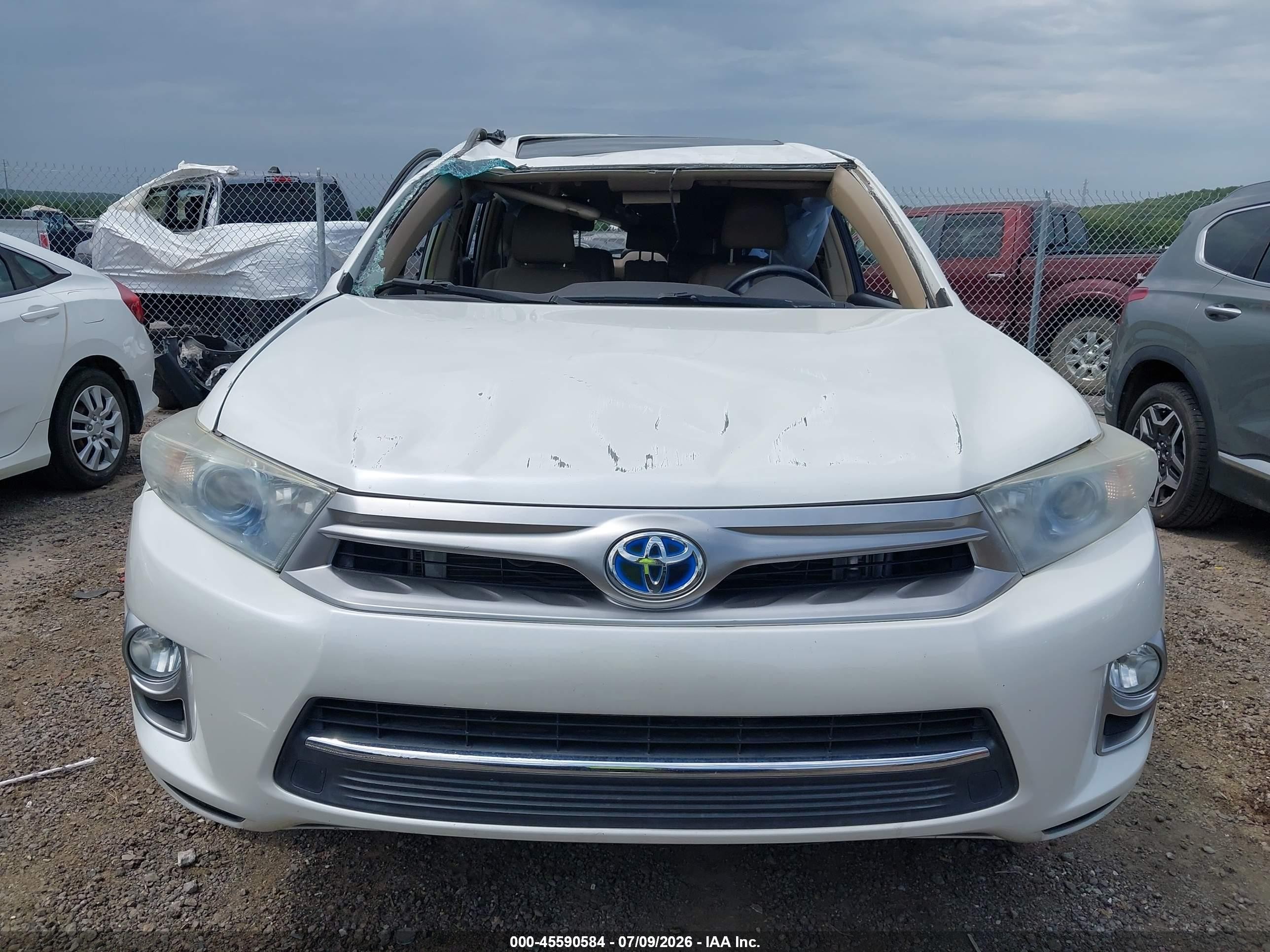 2013 Toyota Highlander Hybrid Limited V6 White vin: JTEDC3EH1D2013306