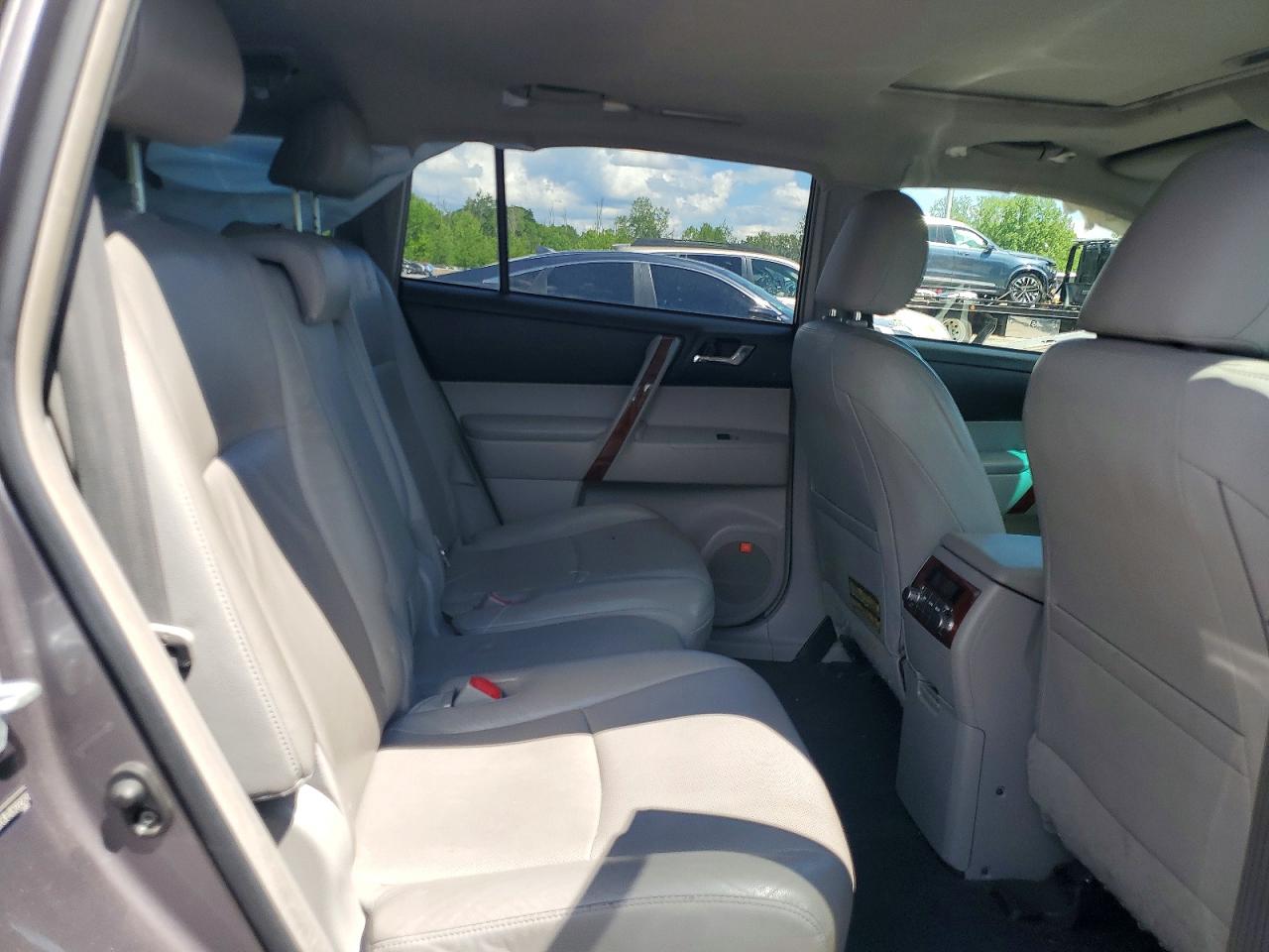 2012 Toyota Highlander Hybrid Limited Gray vin: JTEDC3EH3C2004234