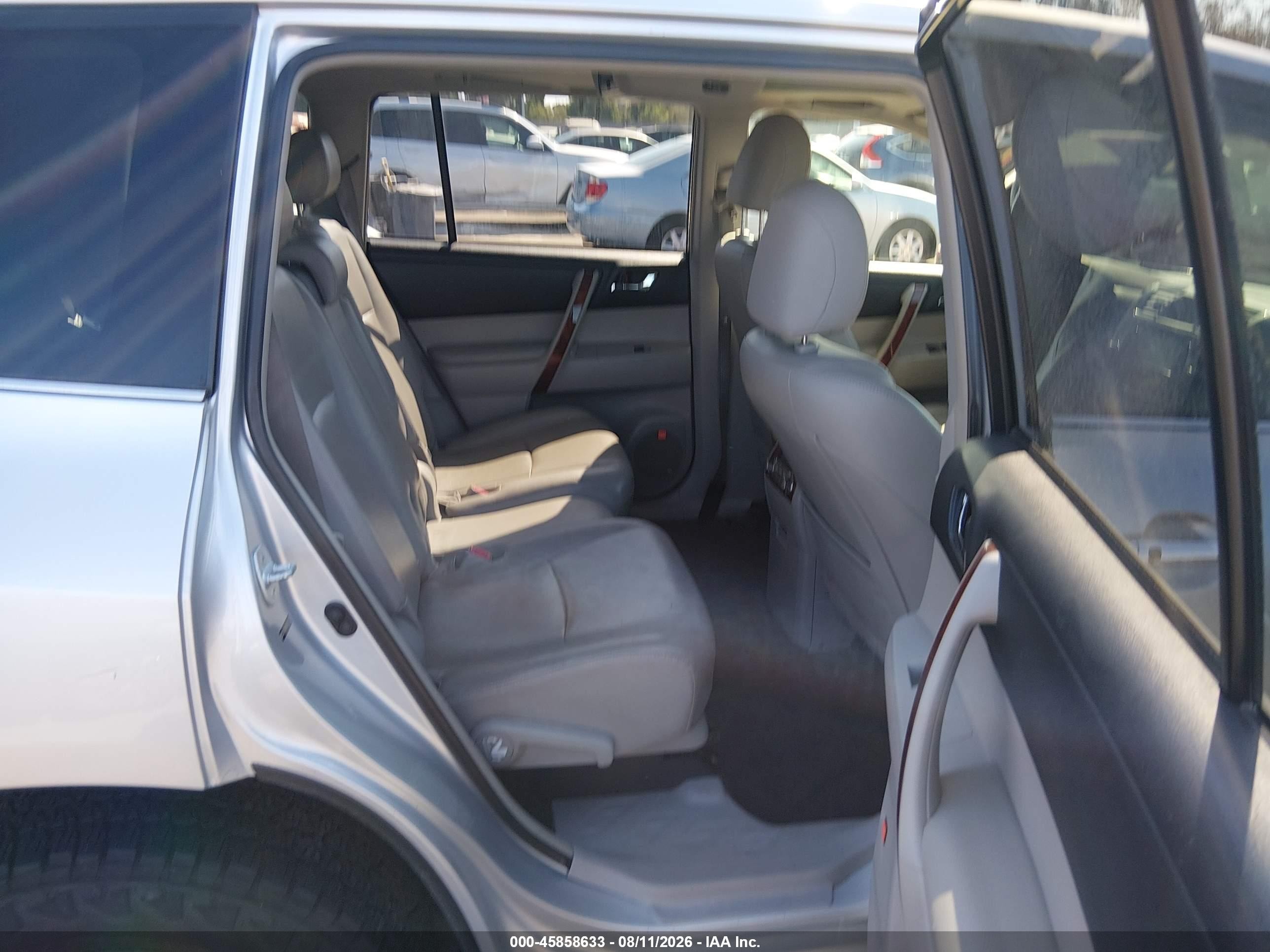 2013 Toyota Highlander Hybrid Limited V6 Silver vin: JTEDC3EH3D2011332