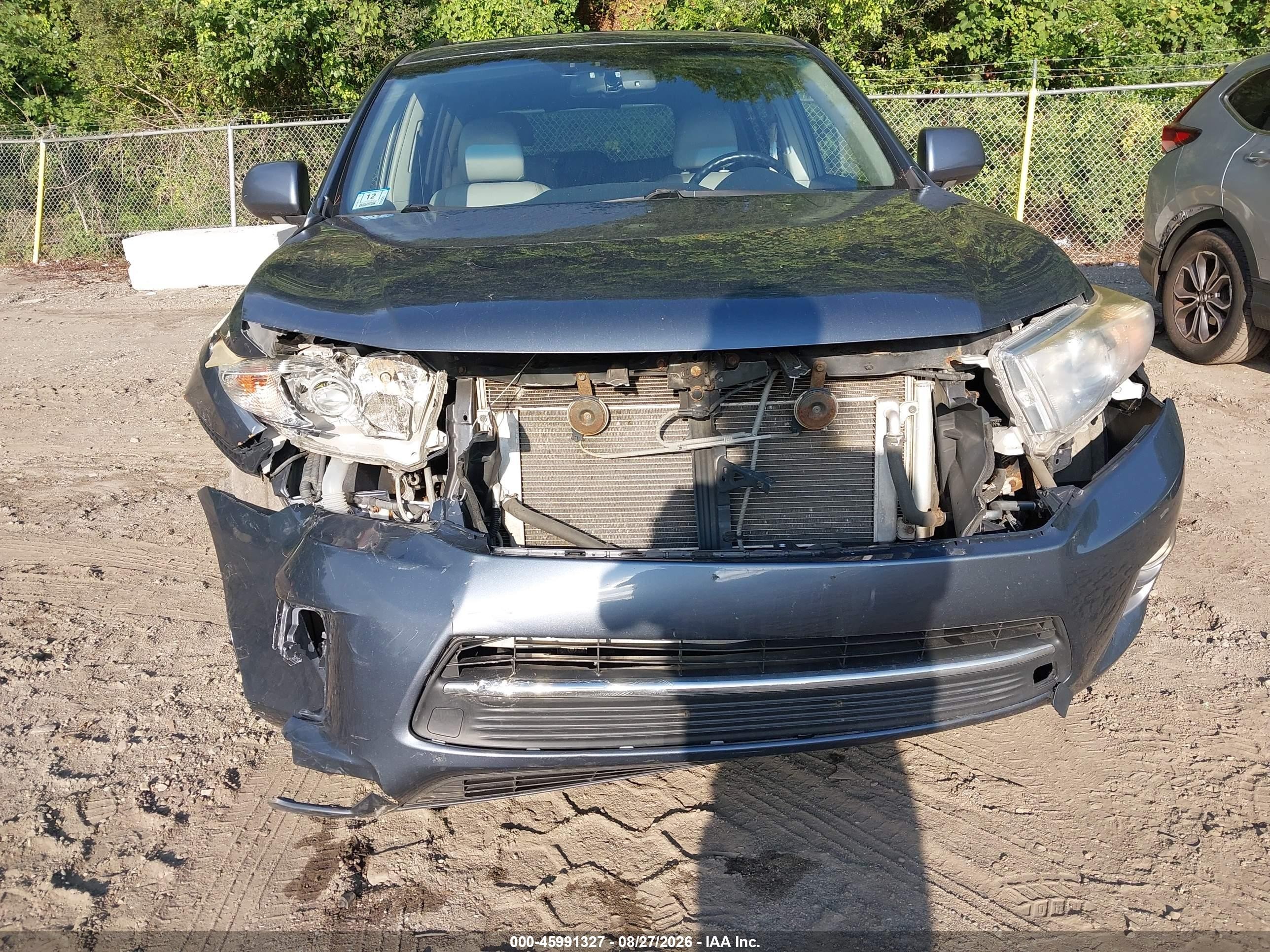 2013 Toyota Highlander Hybrid Limited V6 Light Blue vin: JTEDC3EH3D2016983