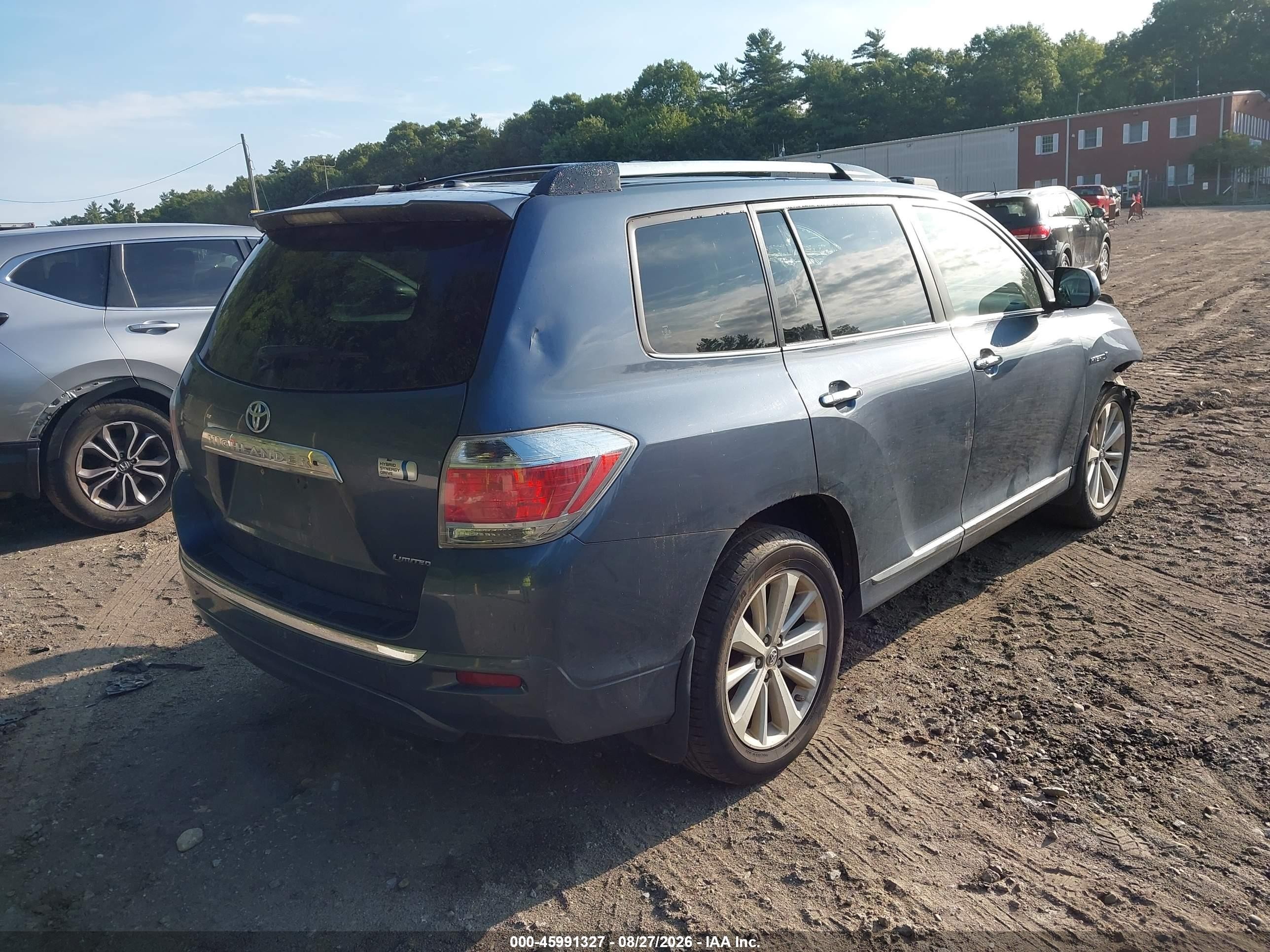 2013 Toyota Highlander Hybrid Limited V6 Light Blue vin: JTEDC3EH3D2016983