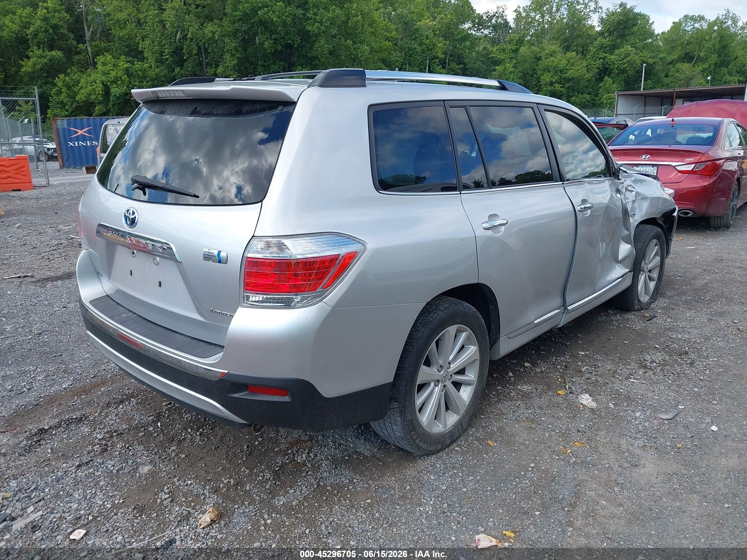 2012 Toyota Highlander Hybrid Limited V6 Silver vin: JTEDC3EH4C2008762