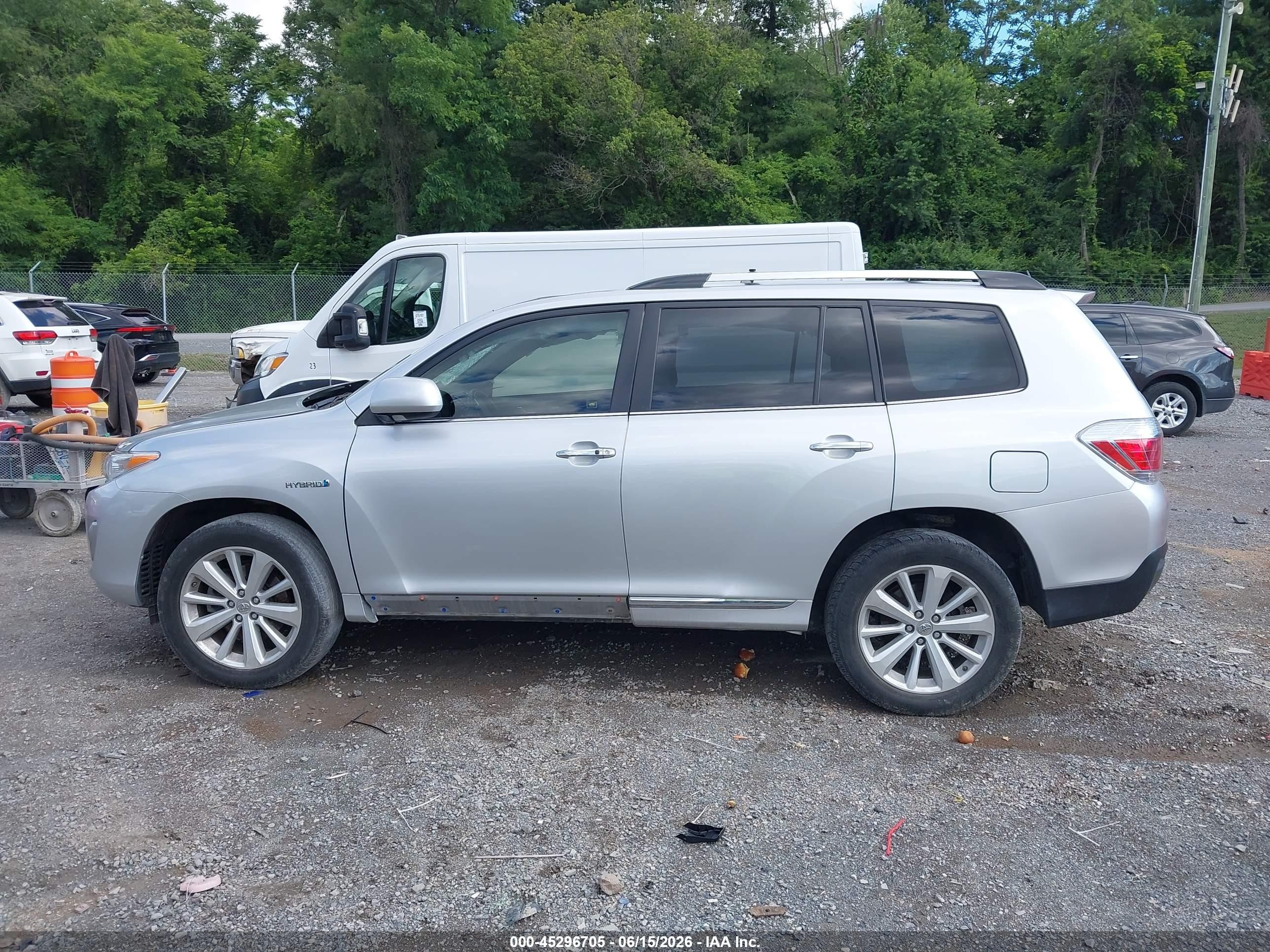 2012 Toyota Highlander Hybrid Limited V6 Silver vin: JTEDC3EH4C2008762