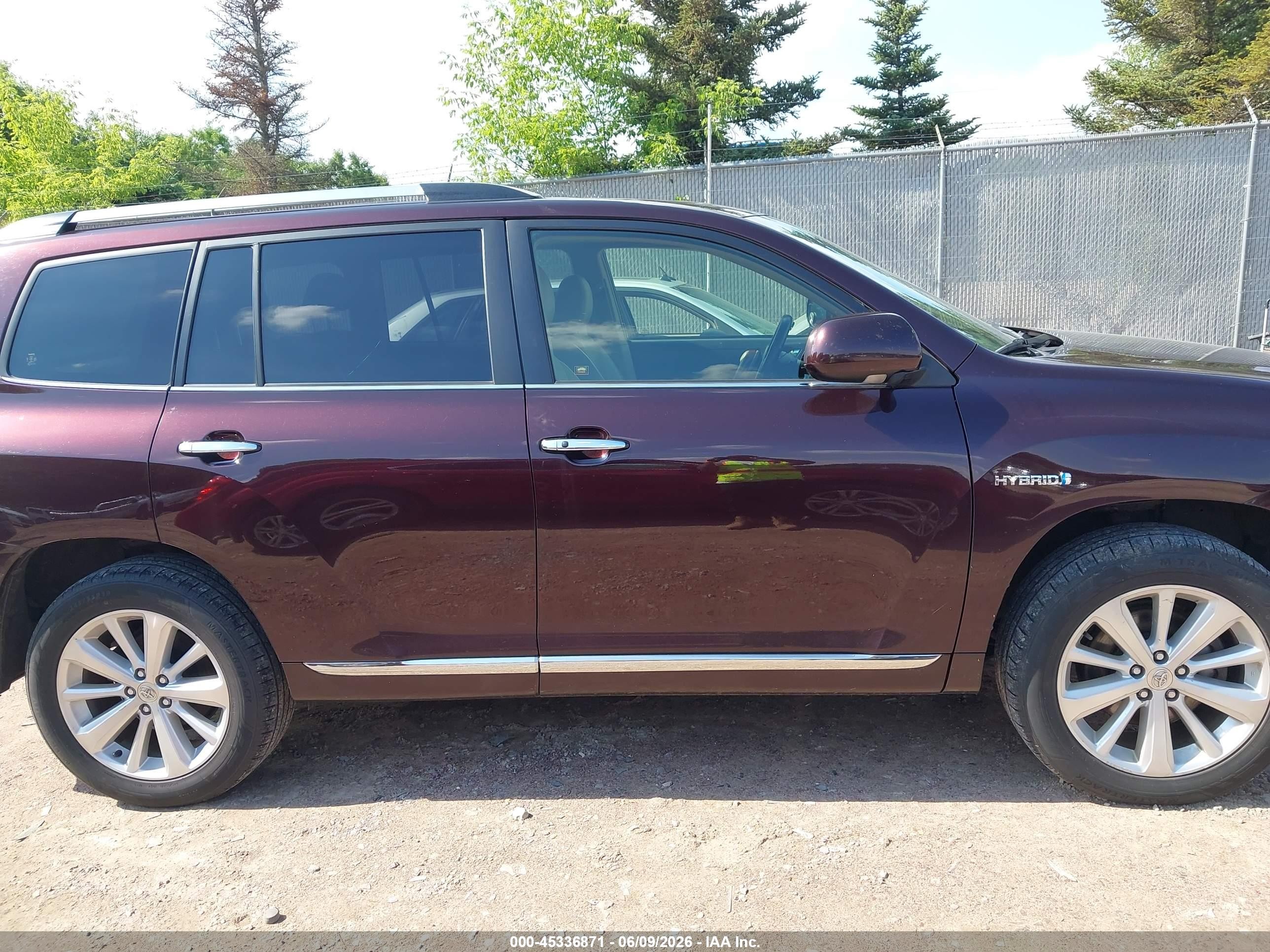 2012 Toyota Highlander Hybrid Limited V6 Maroon vin: JTEDC3EH4C2009264