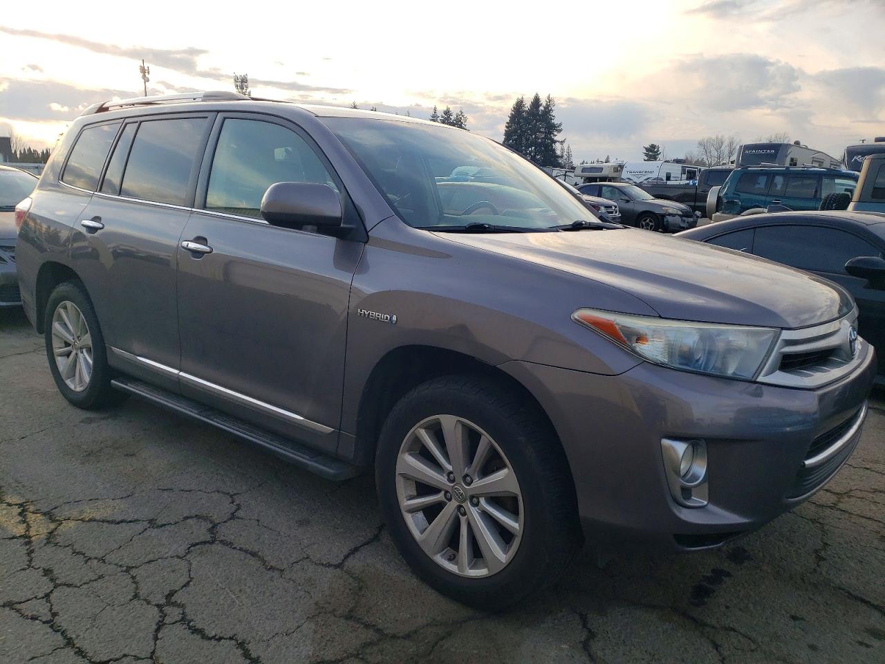 2013 Toyota Highlander Hybrid Limited Серебряный vin: JTEDC3EH5D2015852