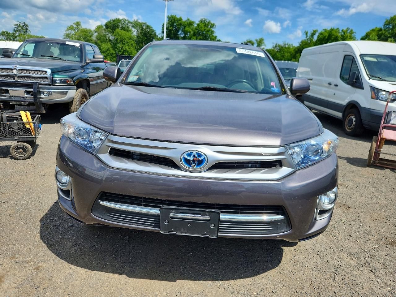 2013 Toyota Highlander Base Silver vin: JTEDC3EH6D2011499