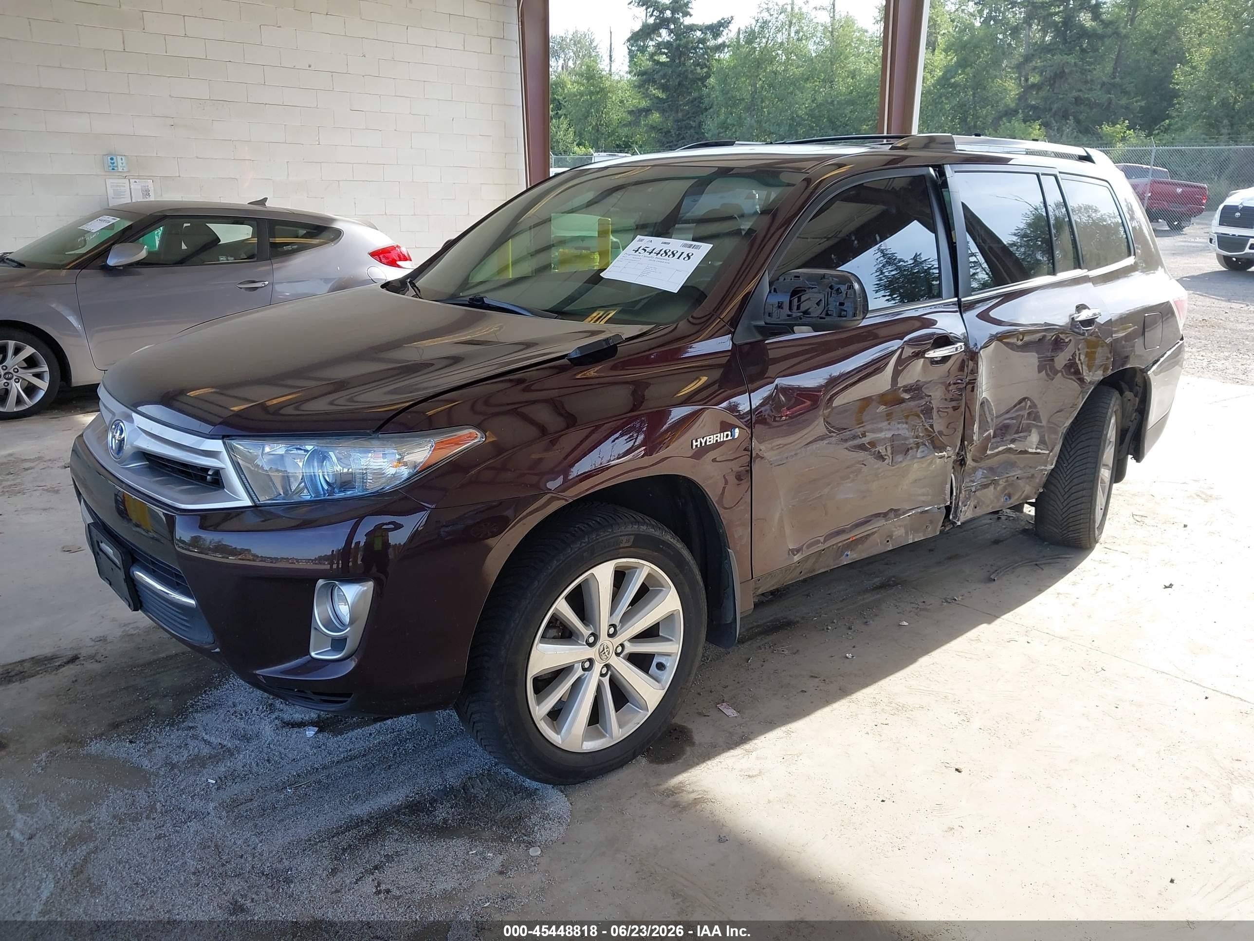 2013 Toyota Highlander Hybrid Limited V6 Бордовый vin: JTEDC3EH6D2015777