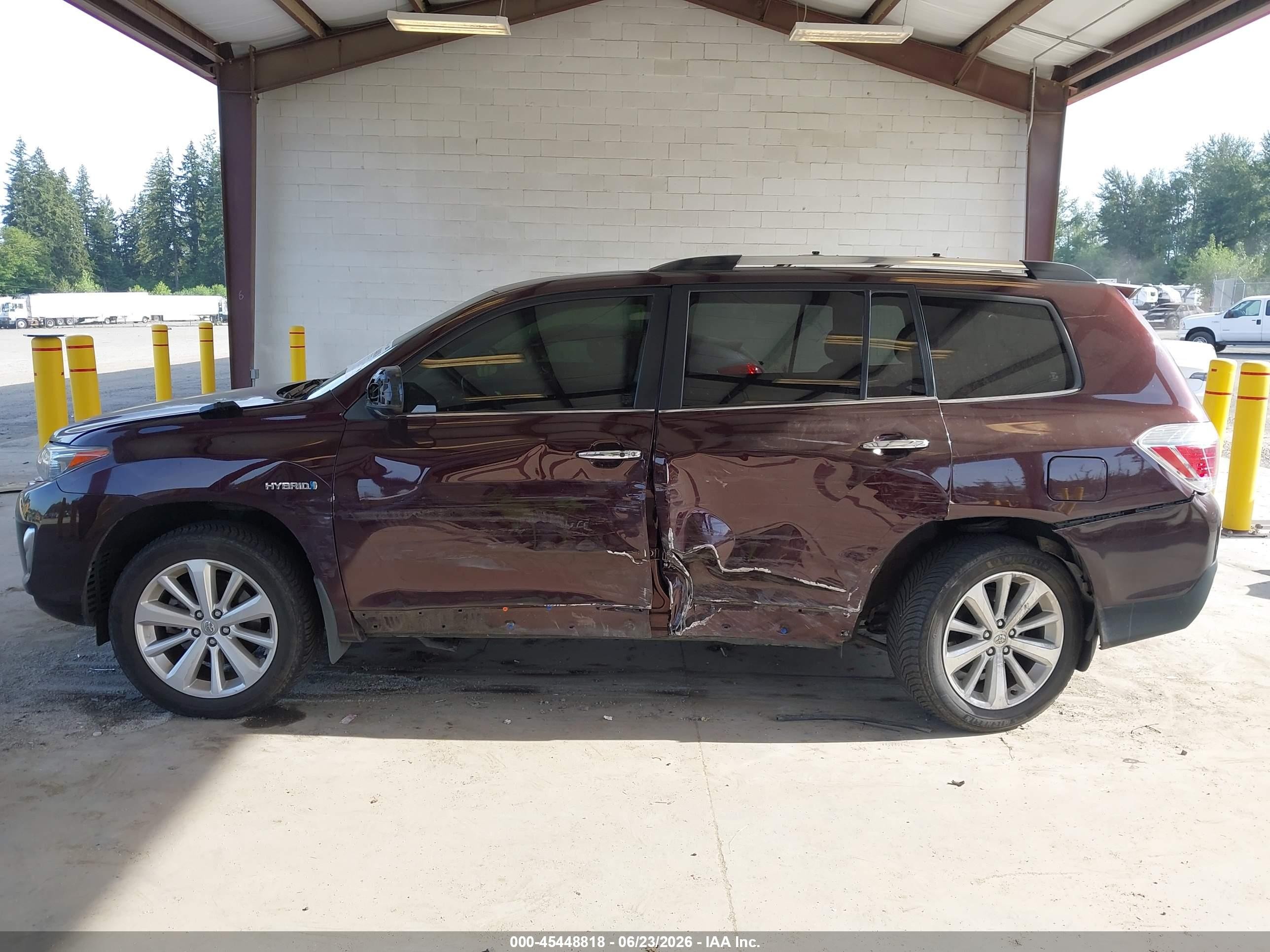 2013 Toyota Highlander Hybrid Limited V6 Бордовый vin: JTEDC3EH6D2015777