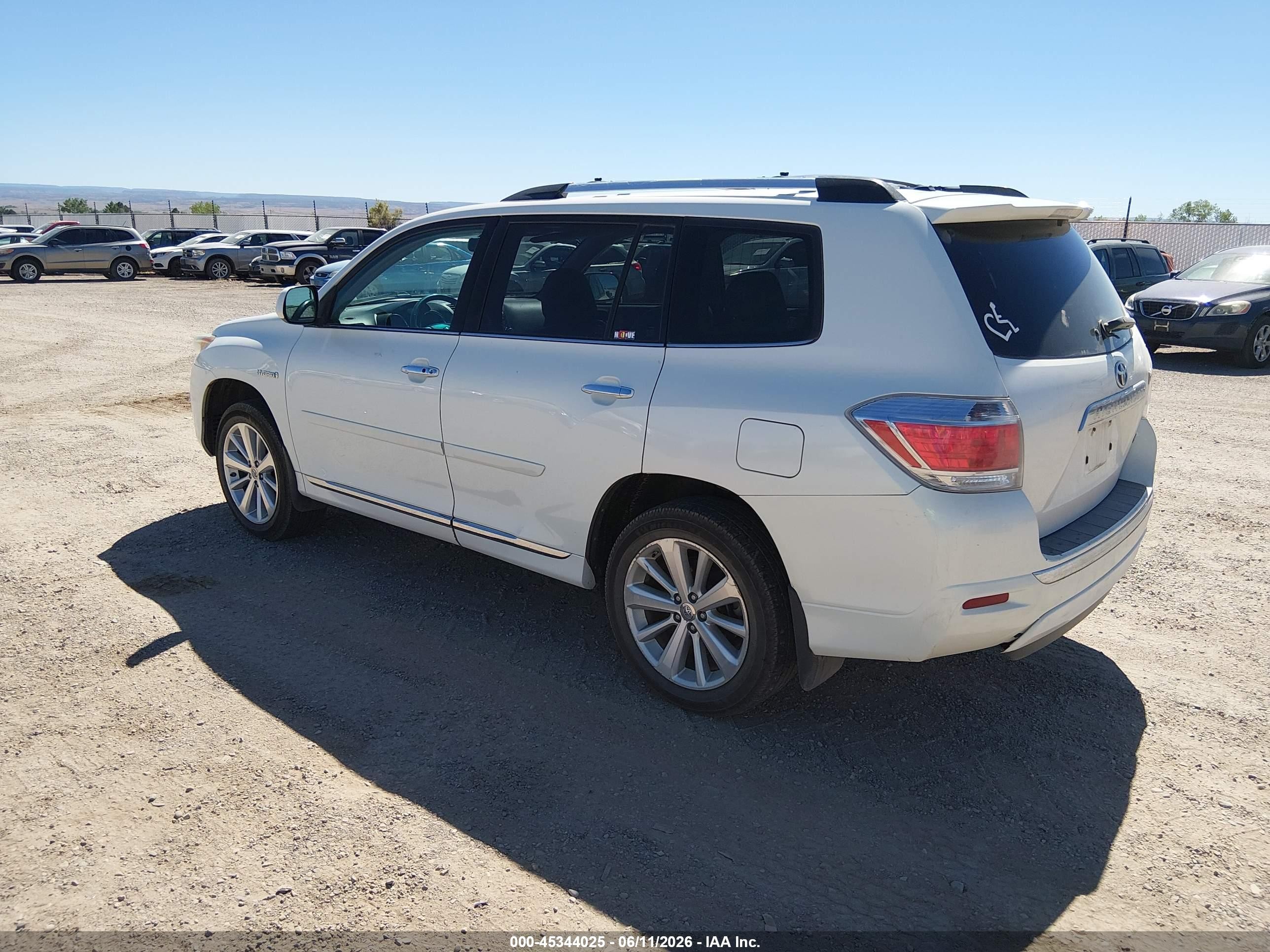 2012 Toyota Highlander Hybrid Limited V6 Белый vin: JTEDC3EH7C2008559