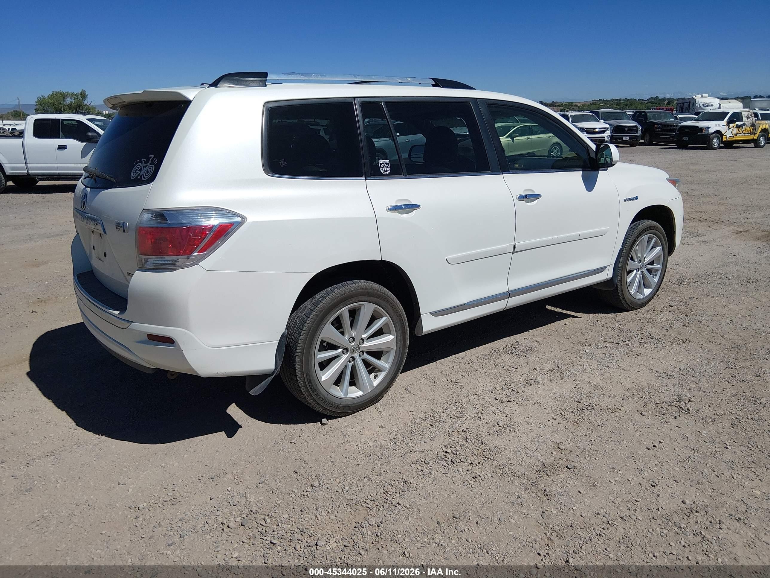 2012 Toyota Highlander Hybrid Limited V6 Белый vin: JTEDC3EH7C2008559