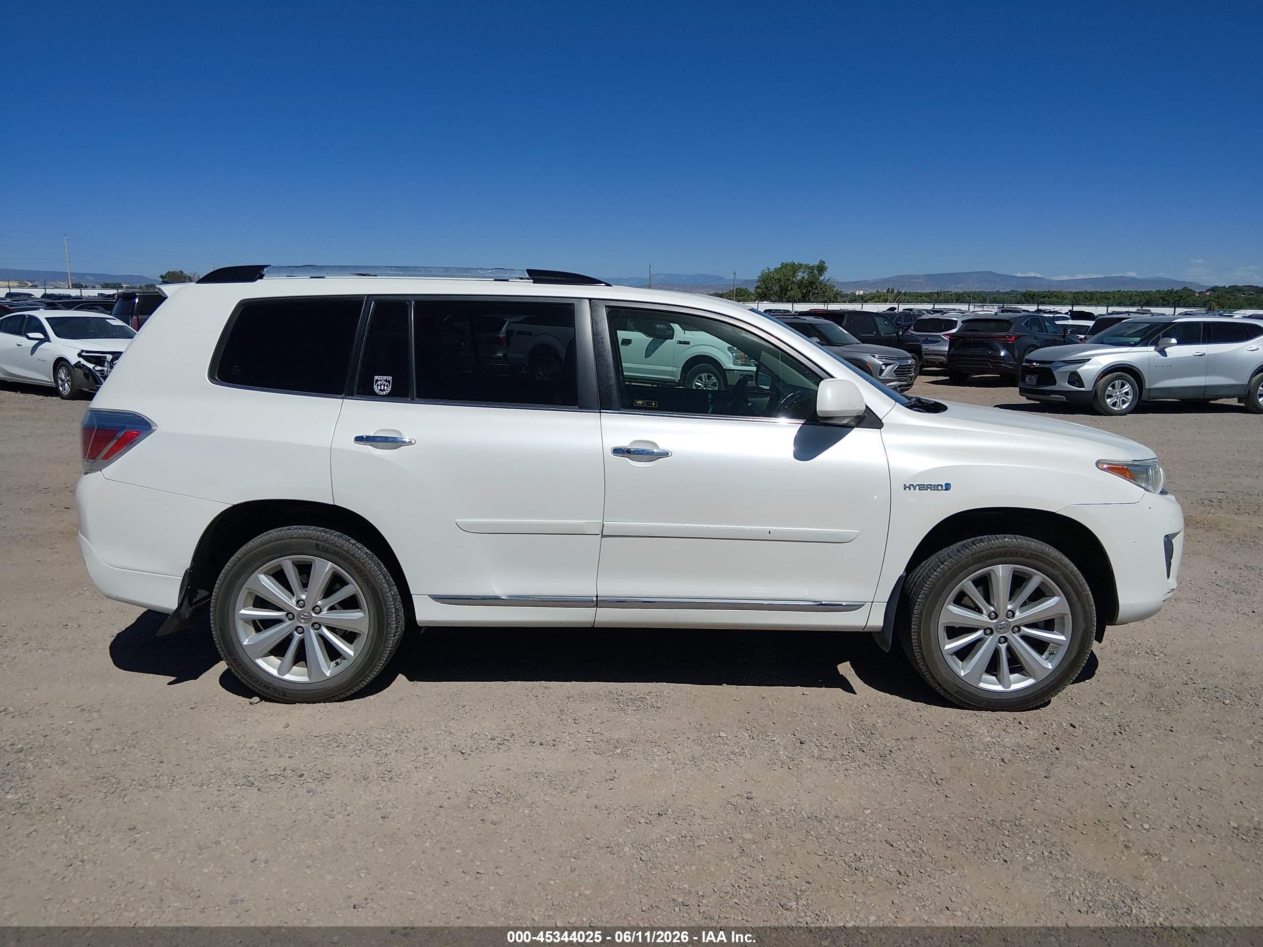 2012 Toyota Highlander Hybrid Limited V6 Белый vin: JTEDC3EH7C2008559
