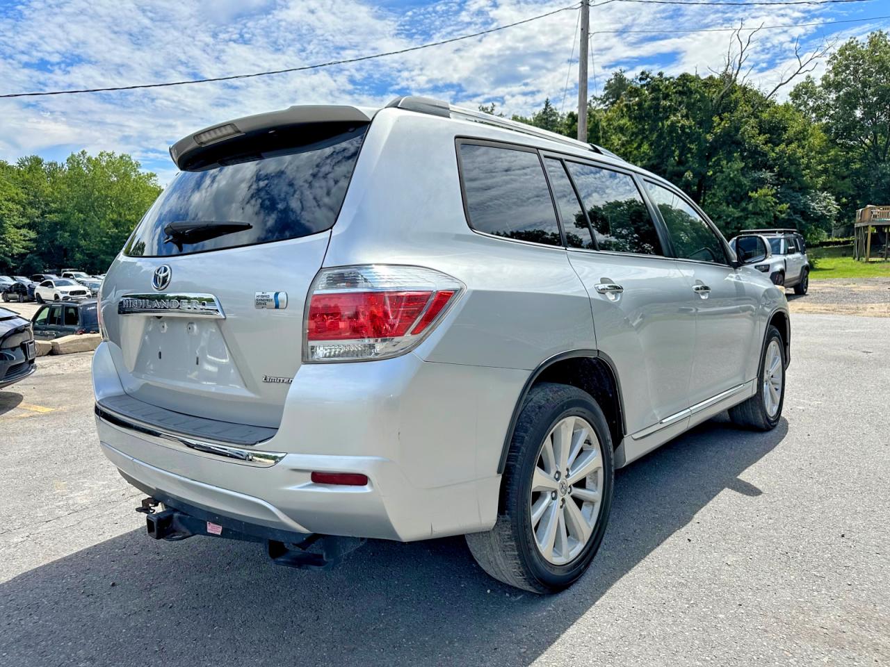 2012 Toyota Highlander Hybrid Limited Silver vin: JTEDC3EH8C2007226