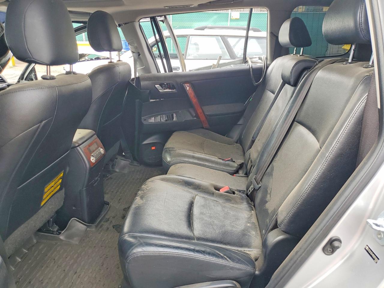 2013 Toyota Highlander Hybrid Limited Silver vin: JTEDC3EH9D2018043