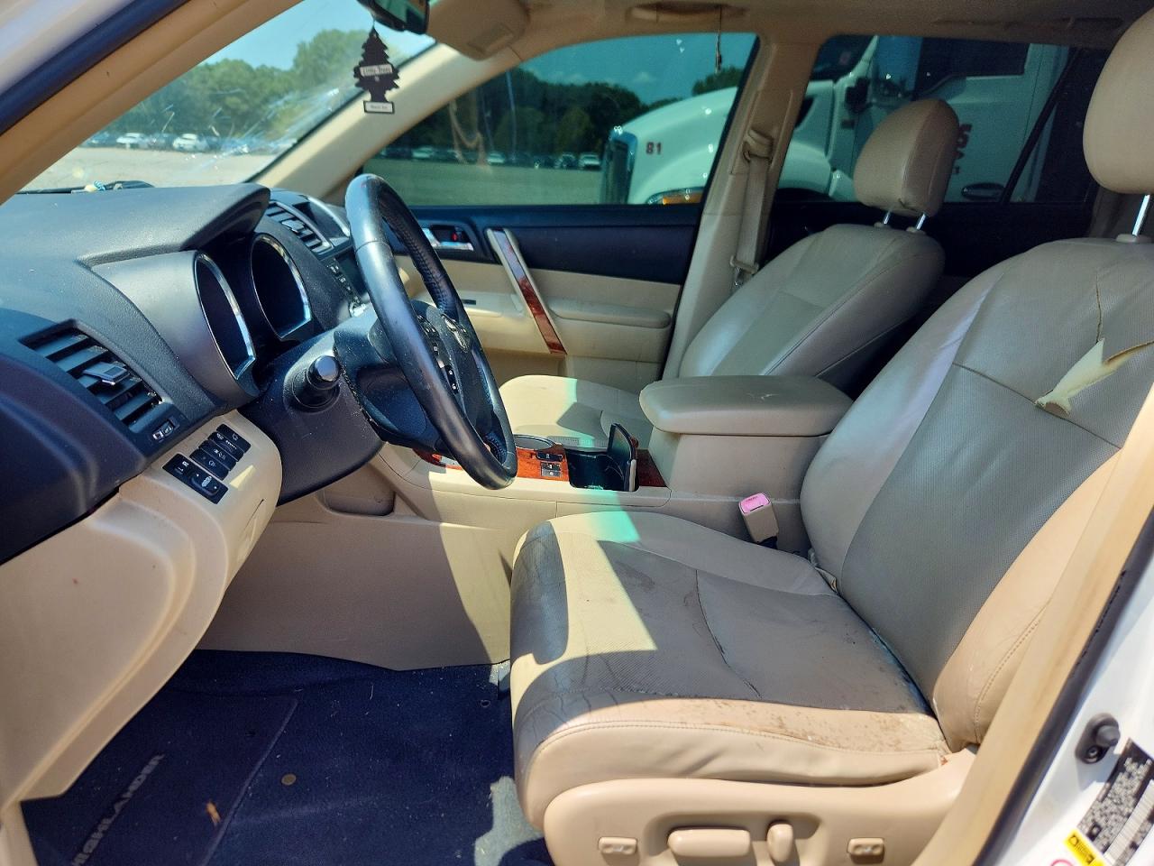 2011 Toyota Highlander Hybrid Limited White vin: JTEDC3EHXB2001166