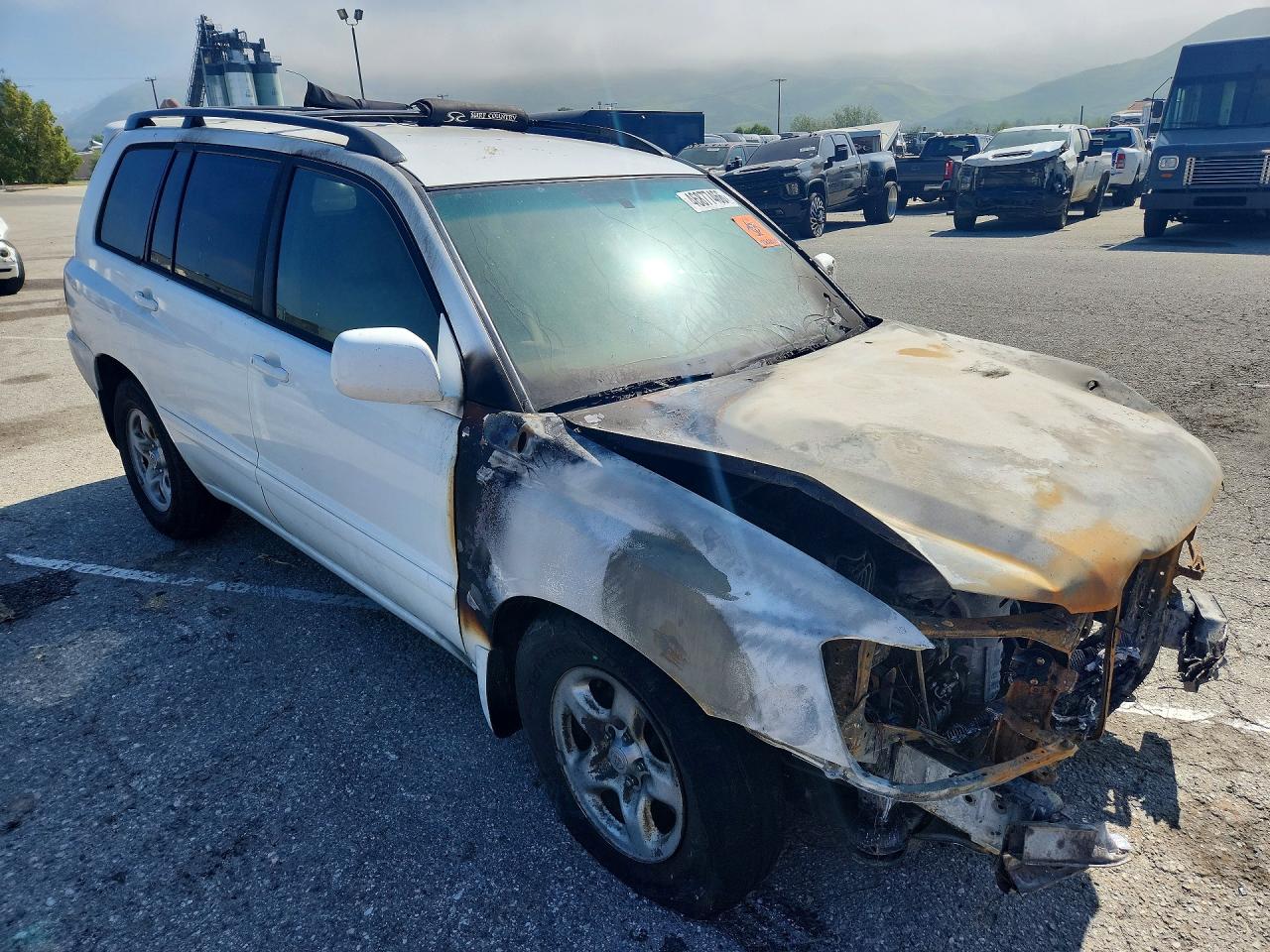 2007 Toyota Highlander Base White vin: JTEDD21A270163960