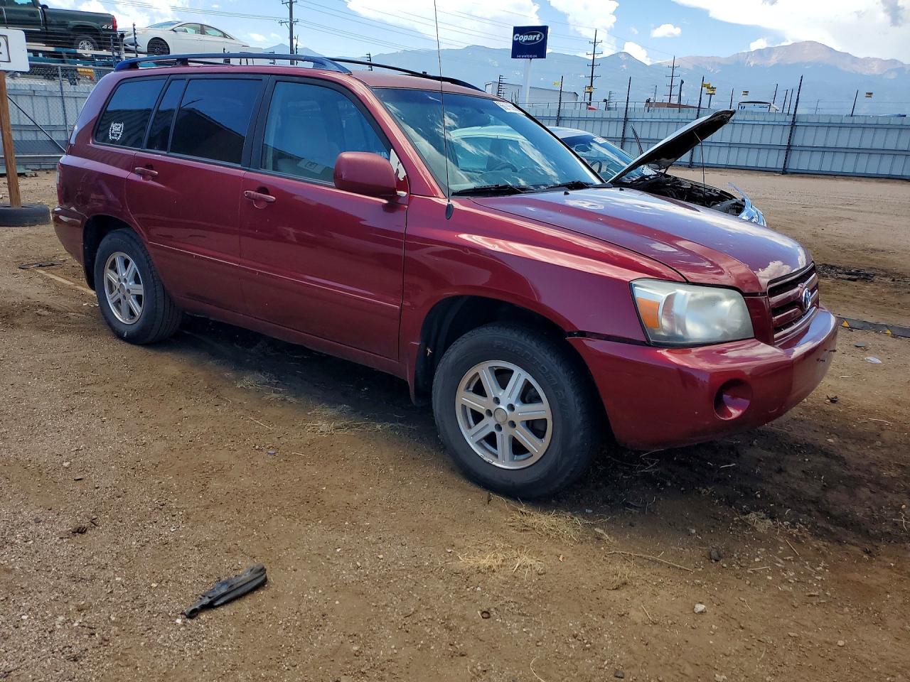 2006 Toyota Highlander Base Красный vin: JTEDD21A560146732