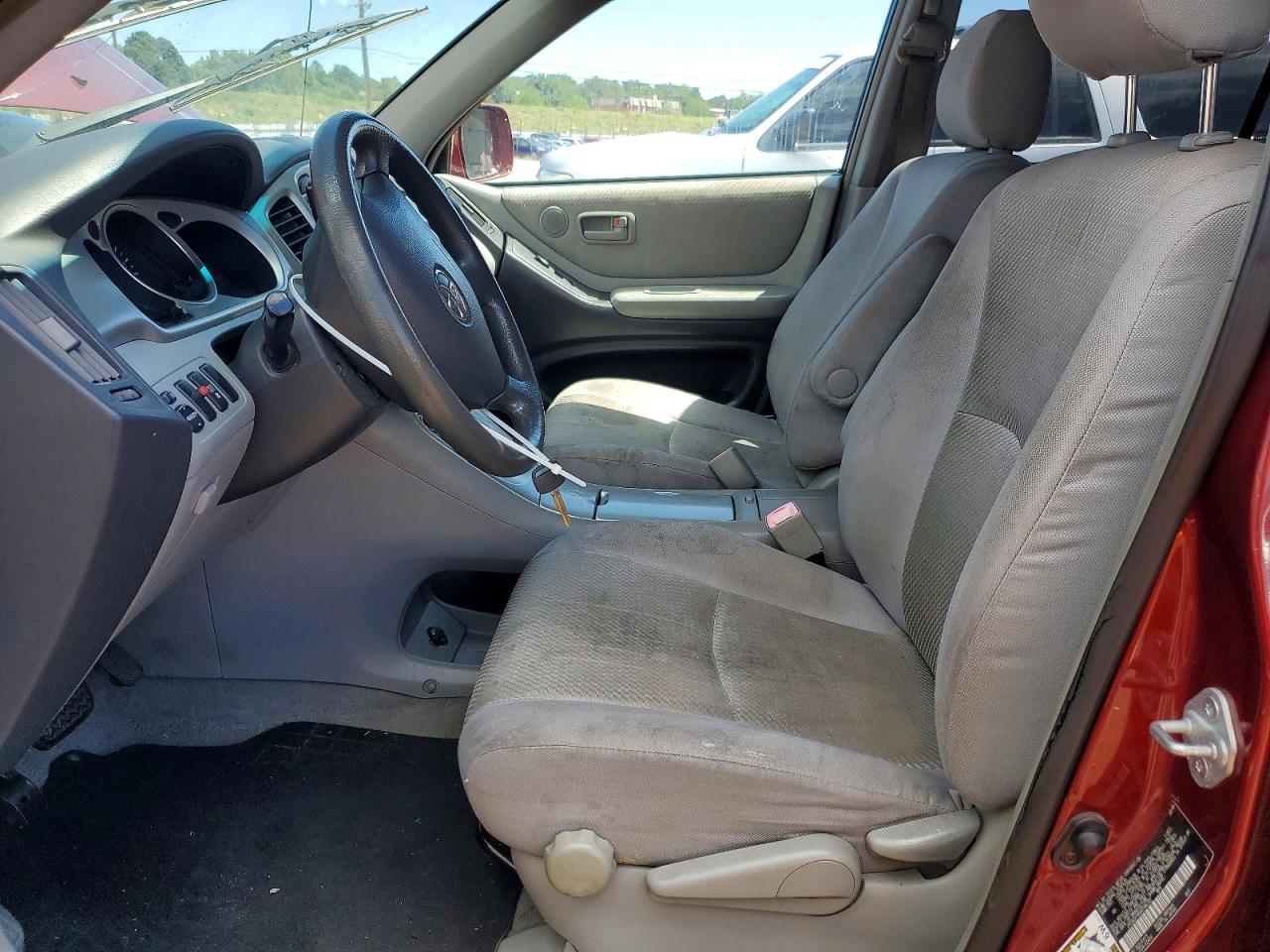 2006 Toyota Highlander Base Красный vin: JTEDD21A560146732
