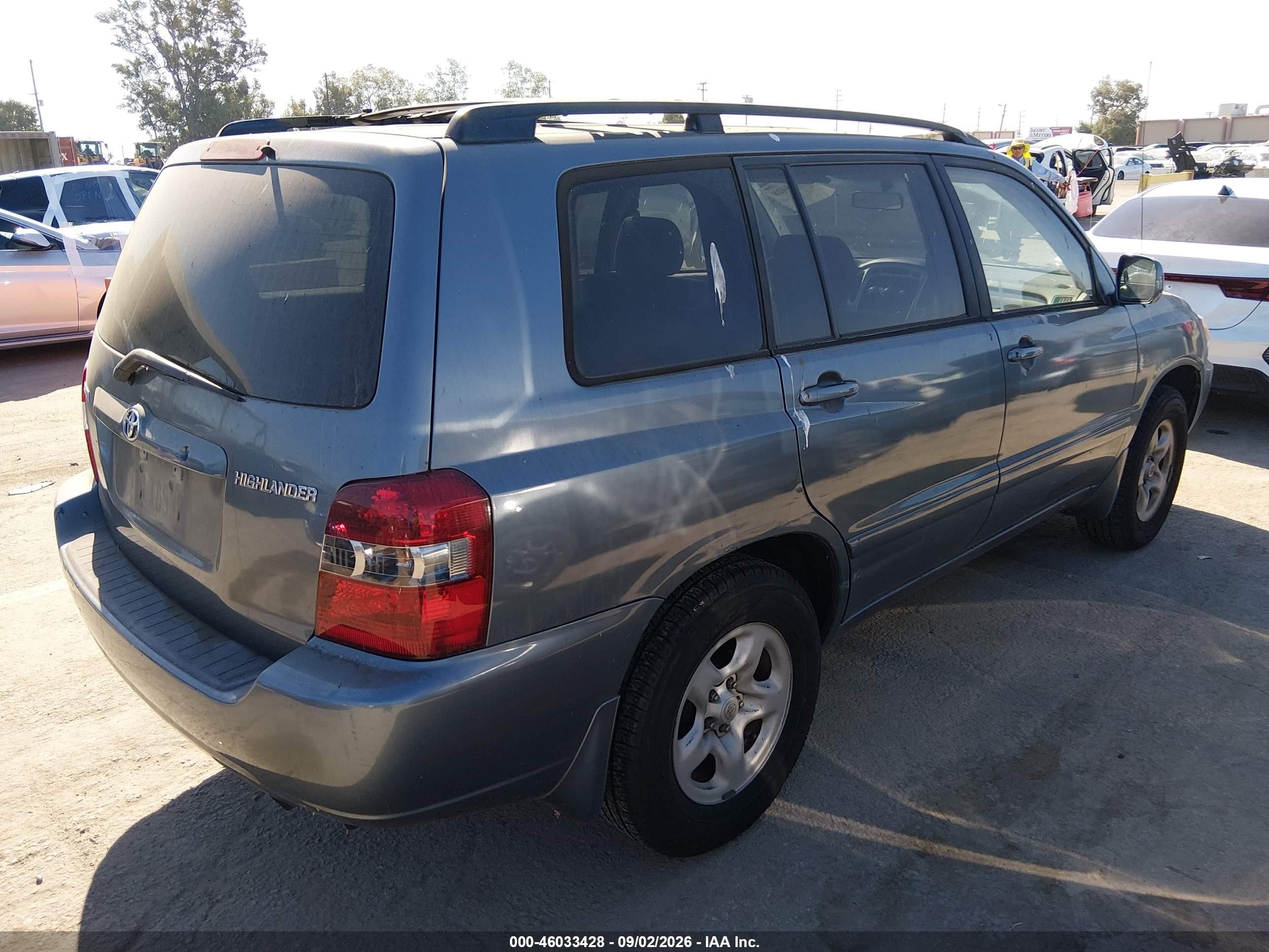 2004 Toyota Highlander   Blue vin: JTEDD21A640105569